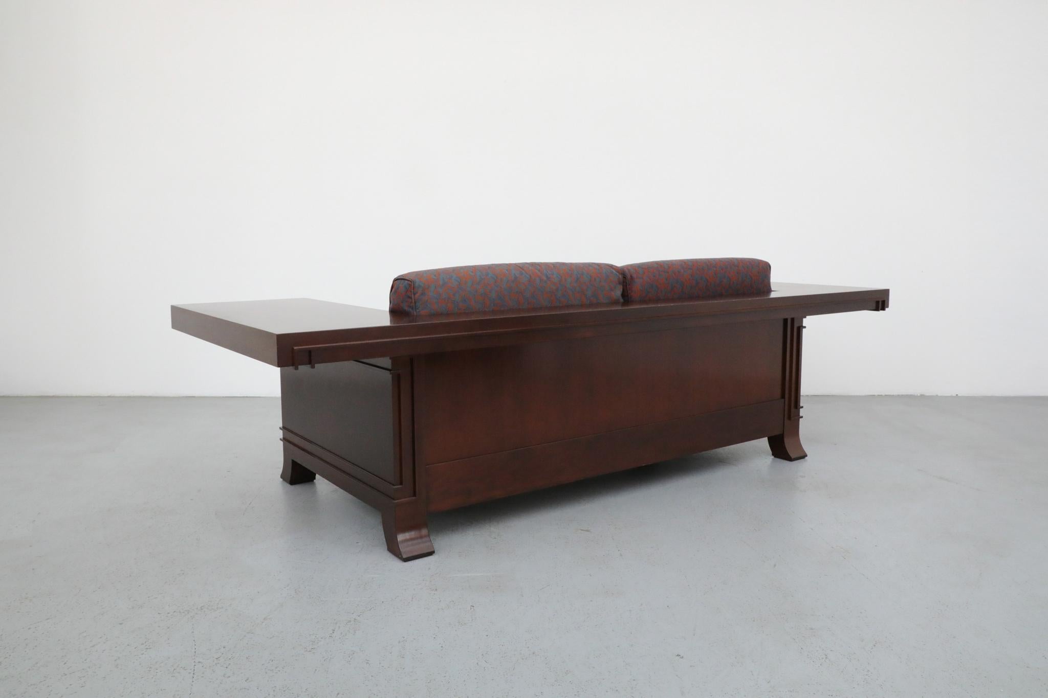 Italiano Divano Frank Lloyd Wright Robie 3 in ciliegio tinto noce di Cassina, 1989 in vendita