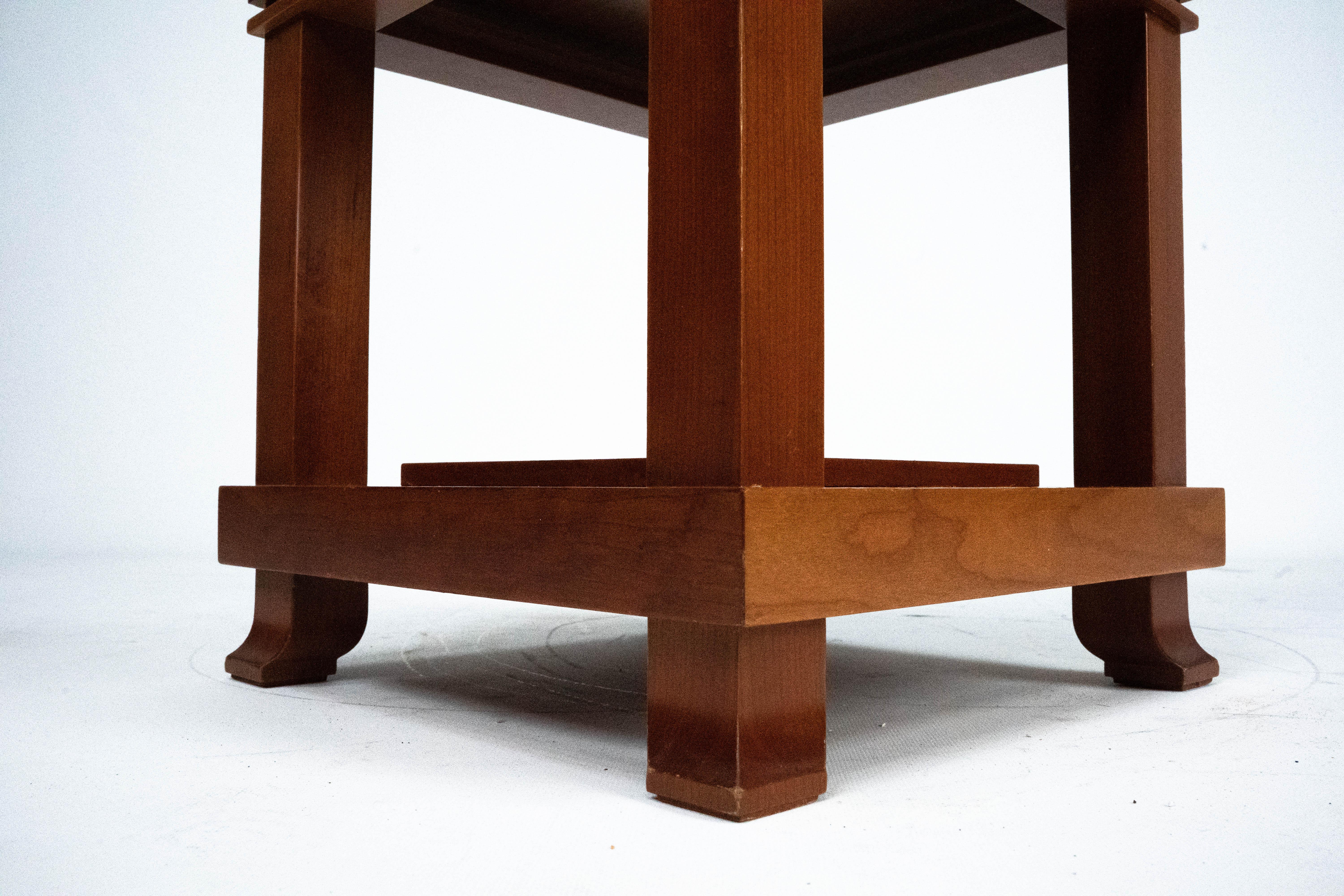 Frank Lloyd Wright Robie Side Table for Cassina, limited edition. Italy 1989. en vente 3