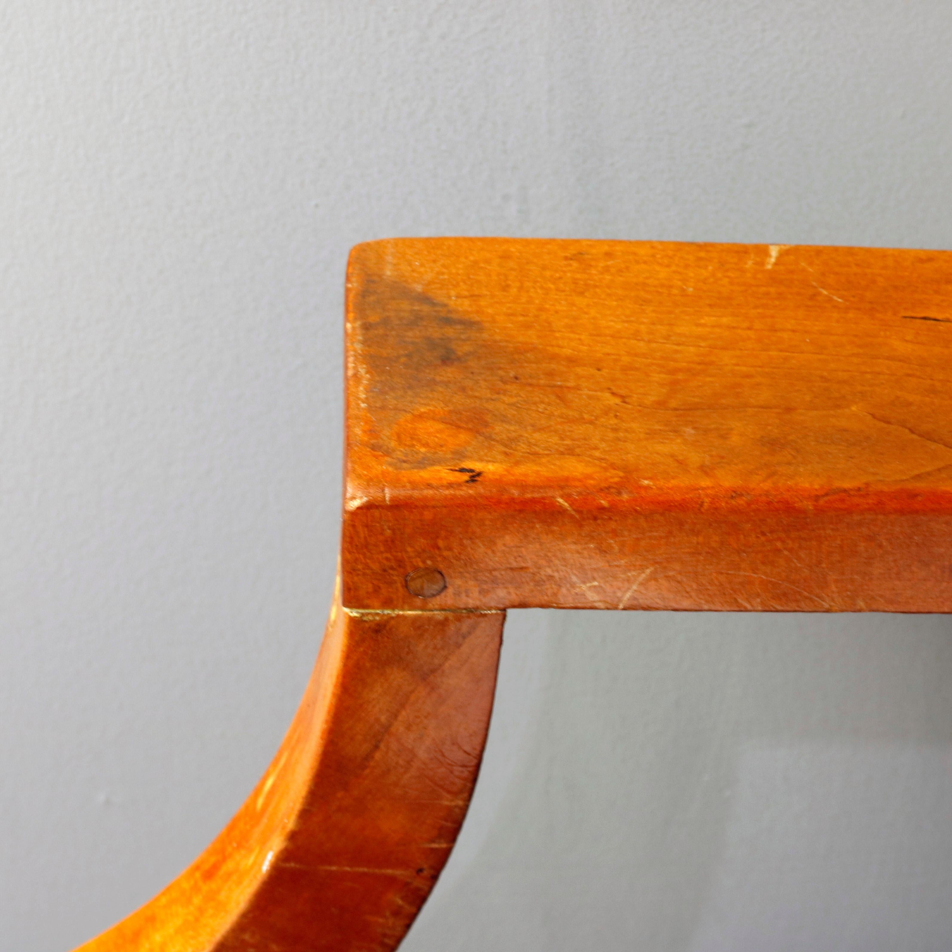 Frank Lloyd Wright School Arts & Crafts Style Cherry Dining Chairs by Stickley 1