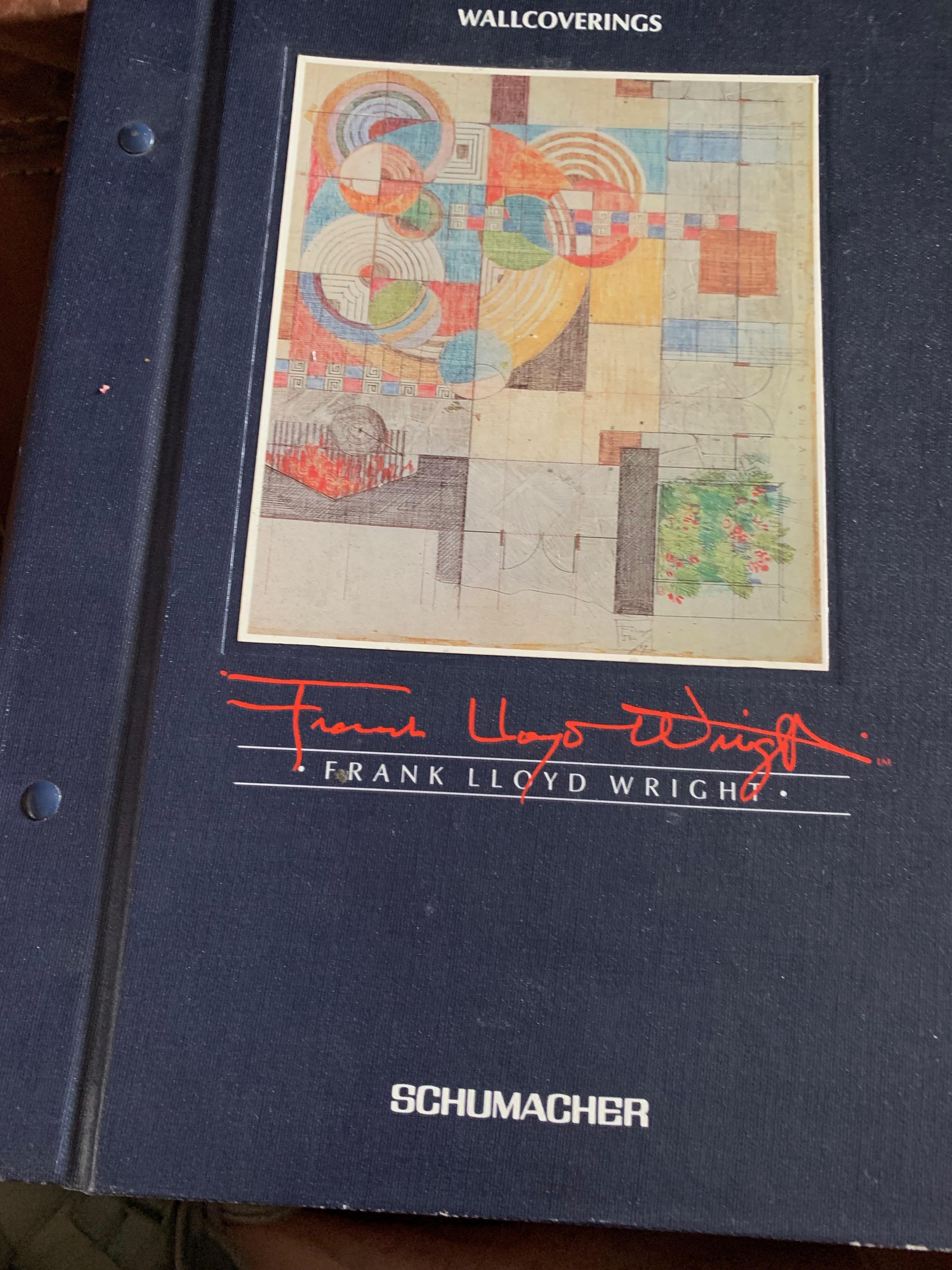 Mission Frank Lloyd Wright - Ensemble de revêtements muraux et de références de catalogue tissés Schumacher, 1986 en vente