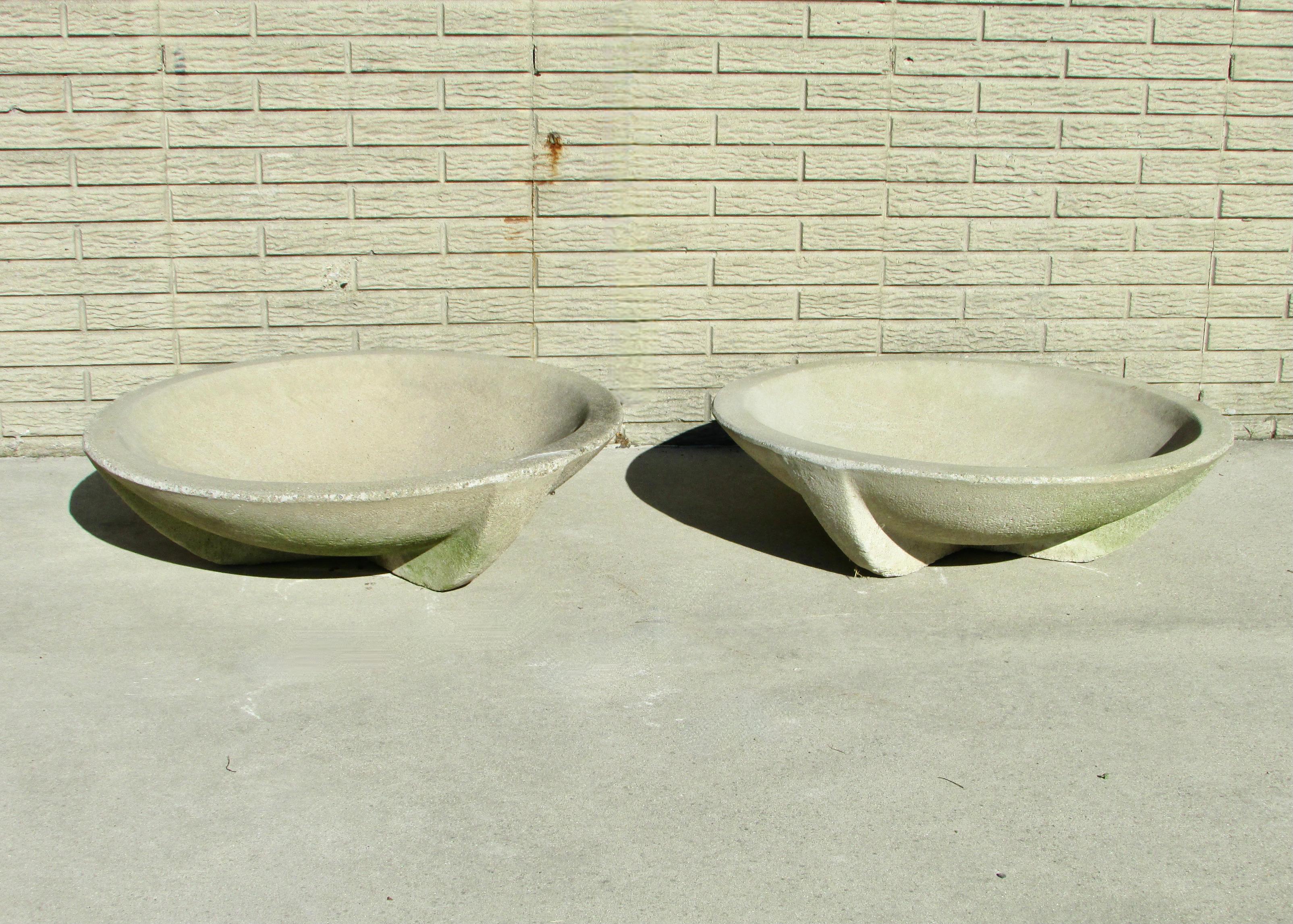 American Frank Lloyd Wright Style Arts and Crafts Prairie School Cement Planter Pots For Sale