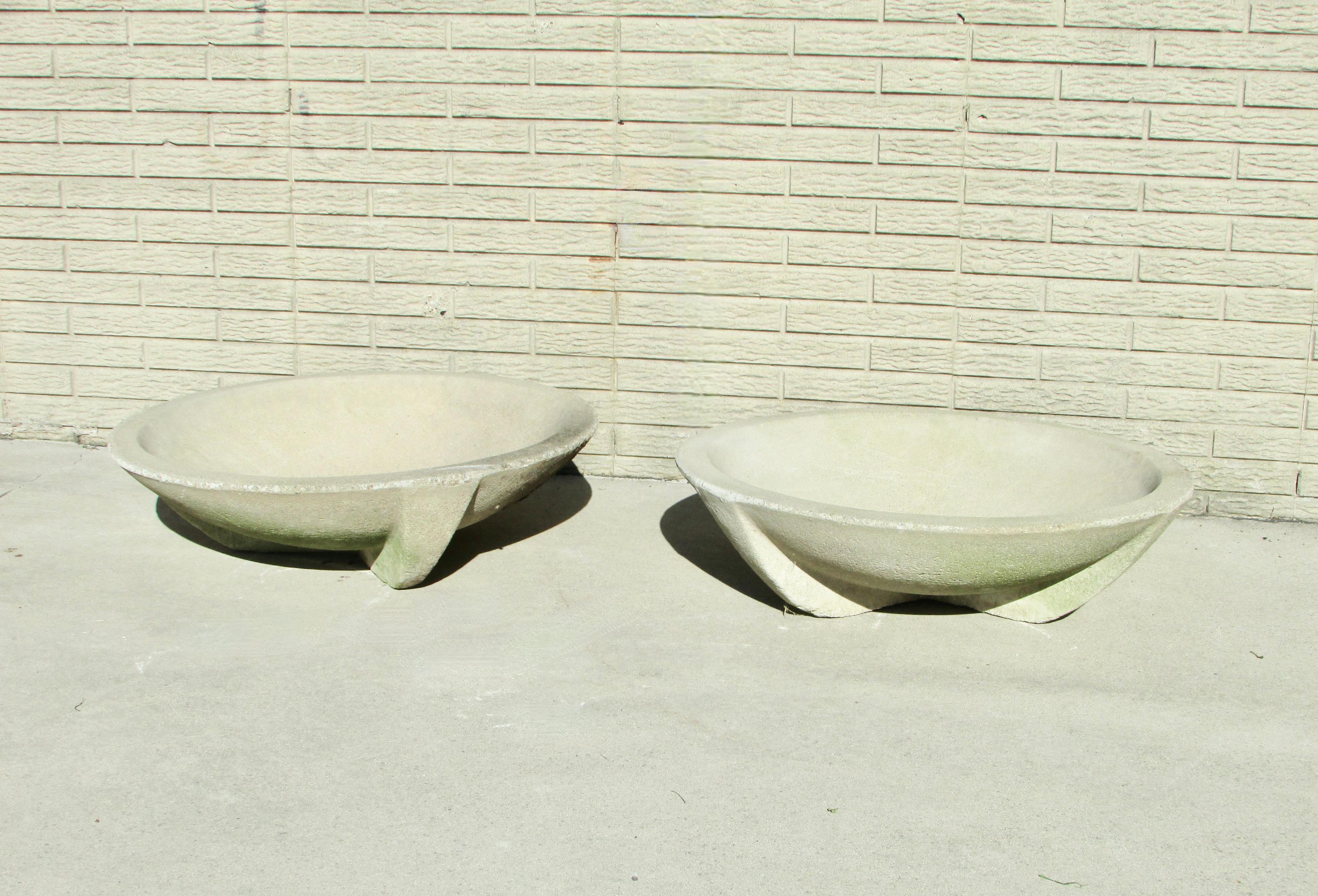 Cast Frank Lloyd Wright Style Arts and Crafts Prairie School Cement Planter Pots For Sale
