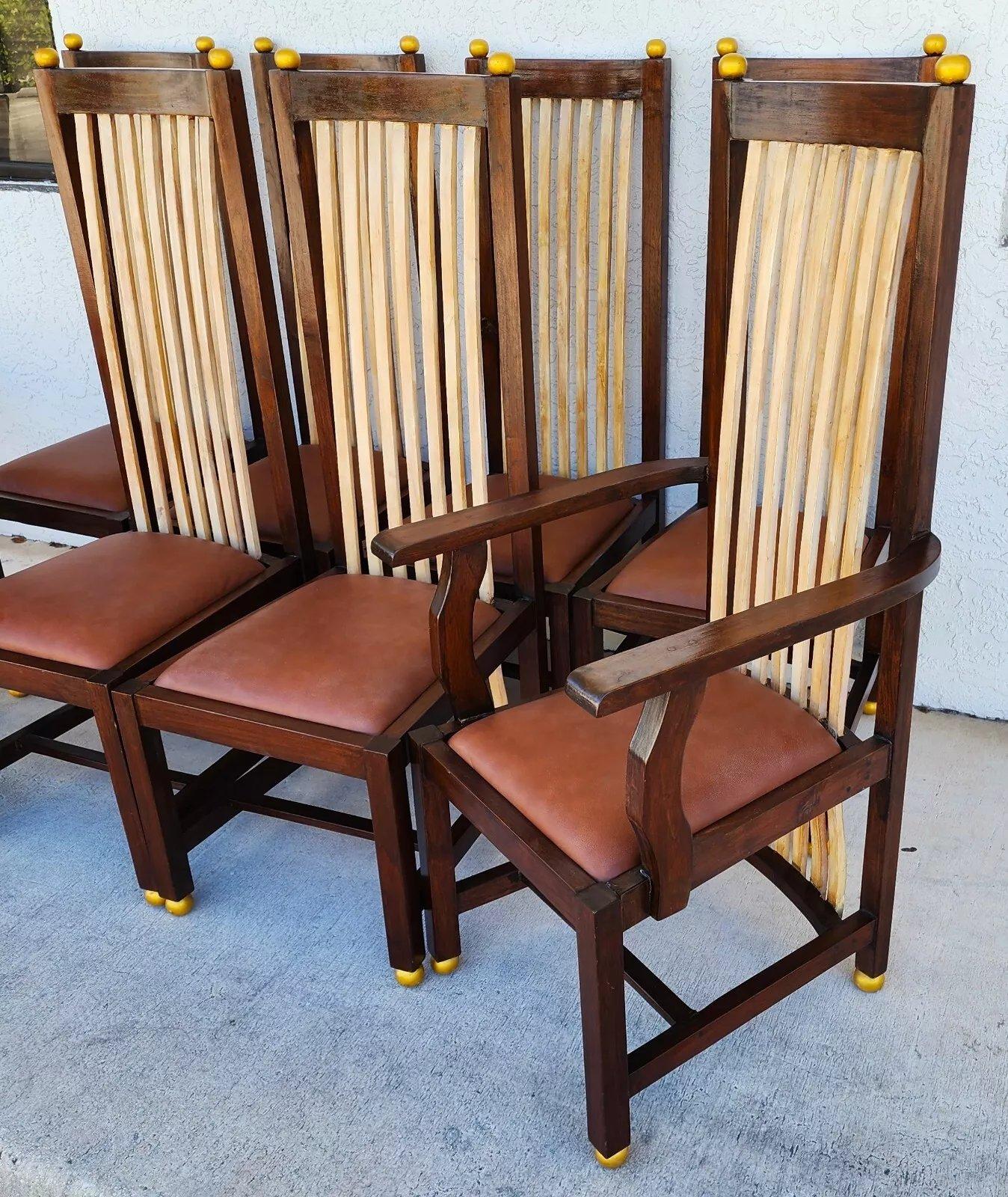 Fine XX secolo Set di 8 sedie da pranzo in stile Frank Lloyd Wright in vendita