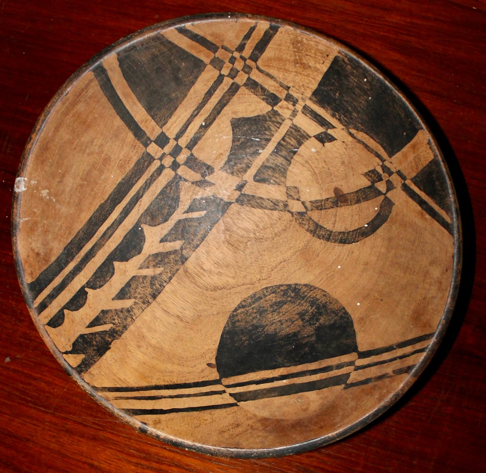 Frank Lloyd Wright Stil Hand gemalt Wood Bowl (Gedrechselt) im Angebot