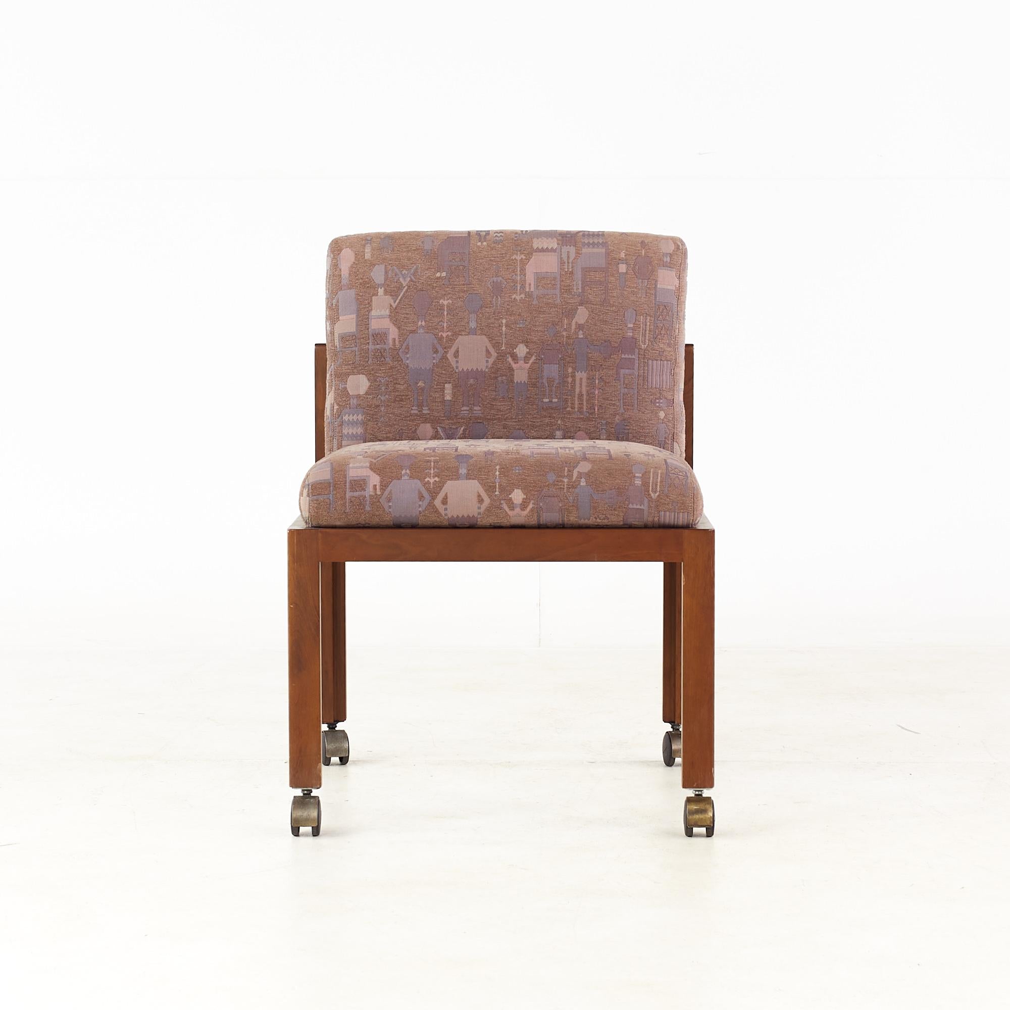 Frank Lloyd Wright Stil Mid Century Seite Esszimmer Stühle, Satz von 6 im Zustand „Gut“ im Angebot in Countryside, IL