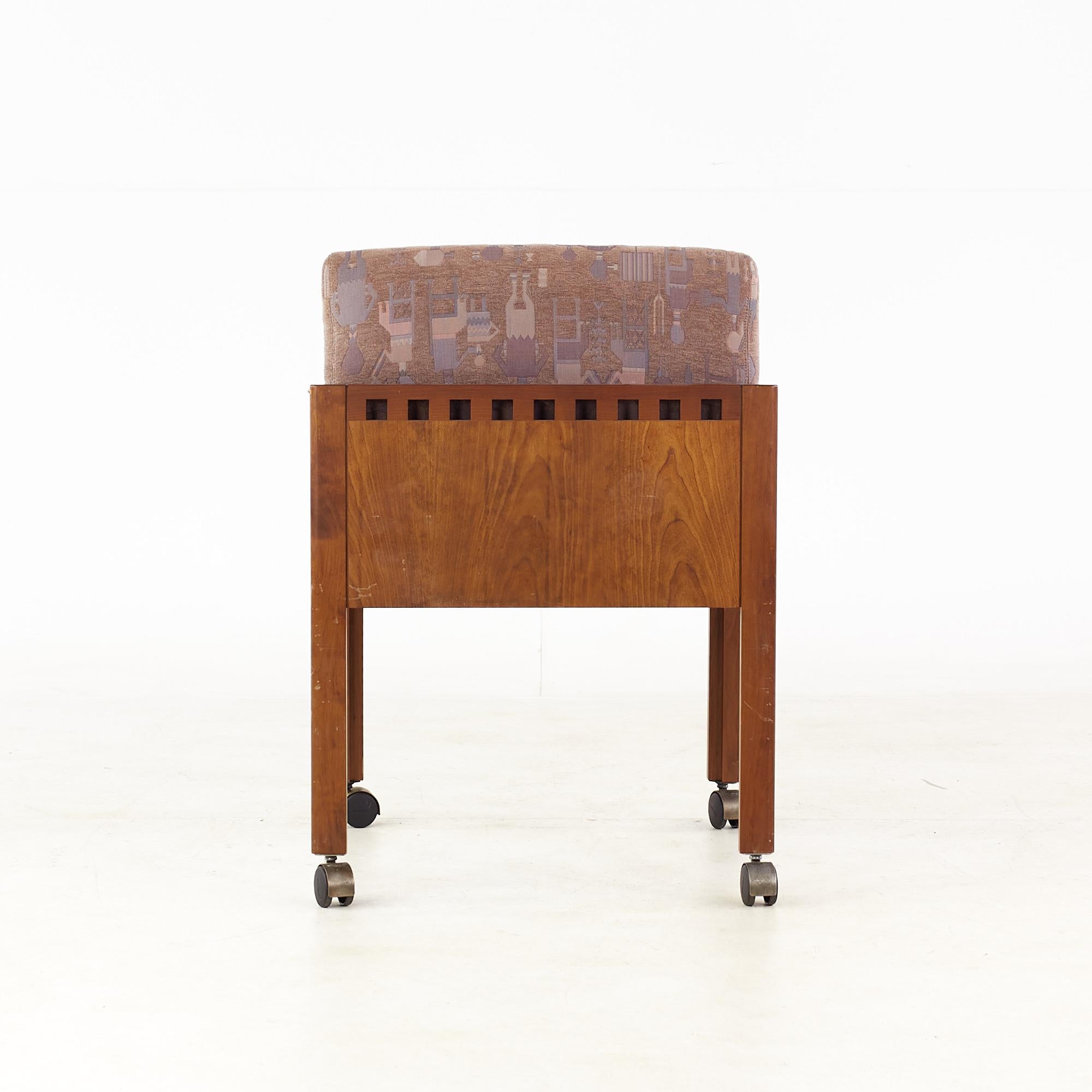 Frank Lloyd Wright Stil Mid Century Seite Esszimmer Stühle, Satz von 6 im Angebot 1