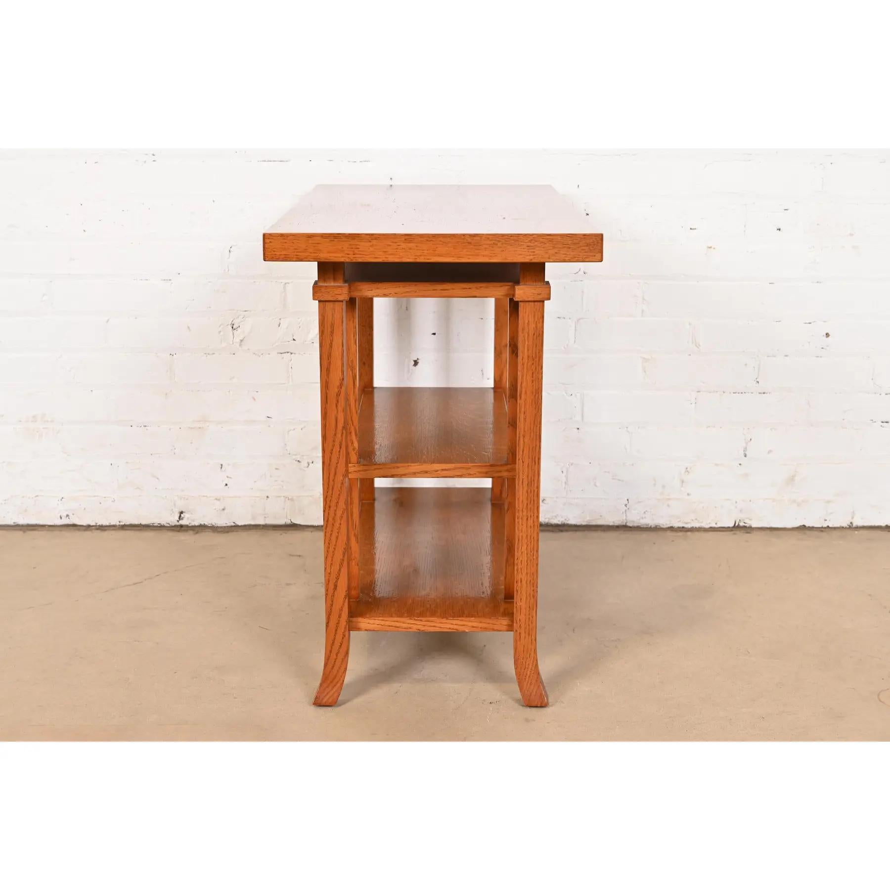 Frank Lloyd Wright Style Mission Oak Arts and Crafts Console or Side Table For Sale 3