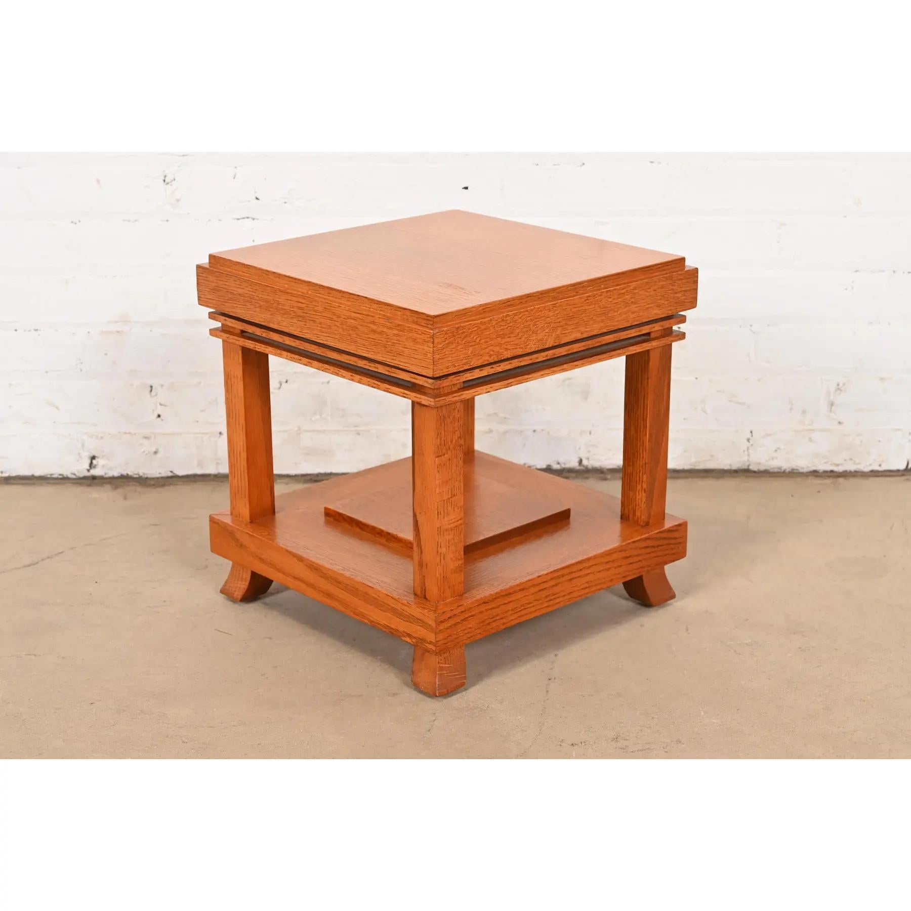 Frank Lloyd Wright Style Mission Oak Arts and Crafts Occasional Side Table 1