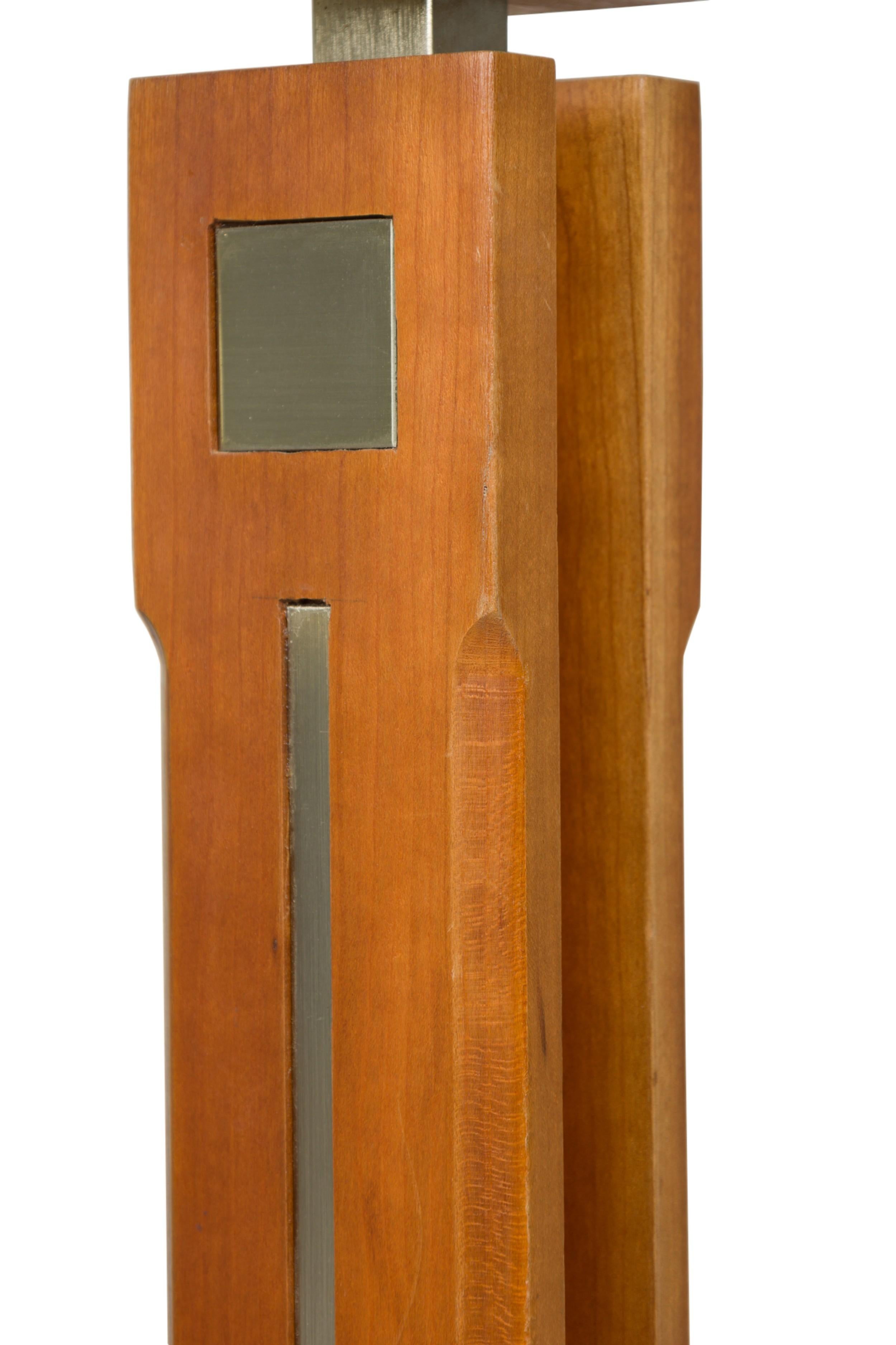 20th Century Frank Lloyd Wright / Taliesen American Wooden Standing Coat Tree / Hat Rack For Sale