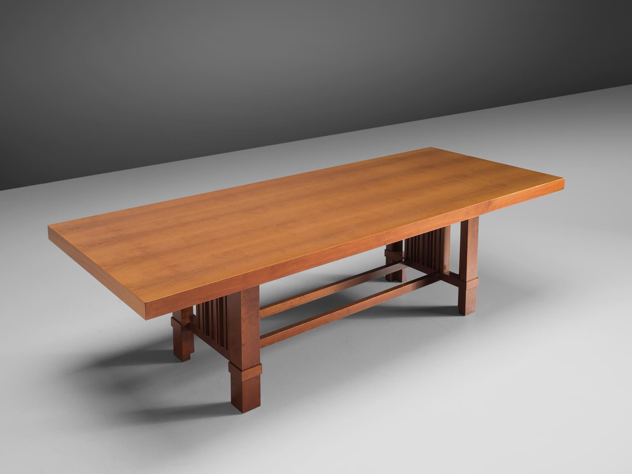 Frank Lloyd Wright for Cassina, 608 Taliesin table, cherry, design 1917, production 1989, United States,

This 'Taliesin' table 608 was designed by Frank Lloyd Wright in 1917 and produced by Cassina in the 1980s. The table has an incredibly
