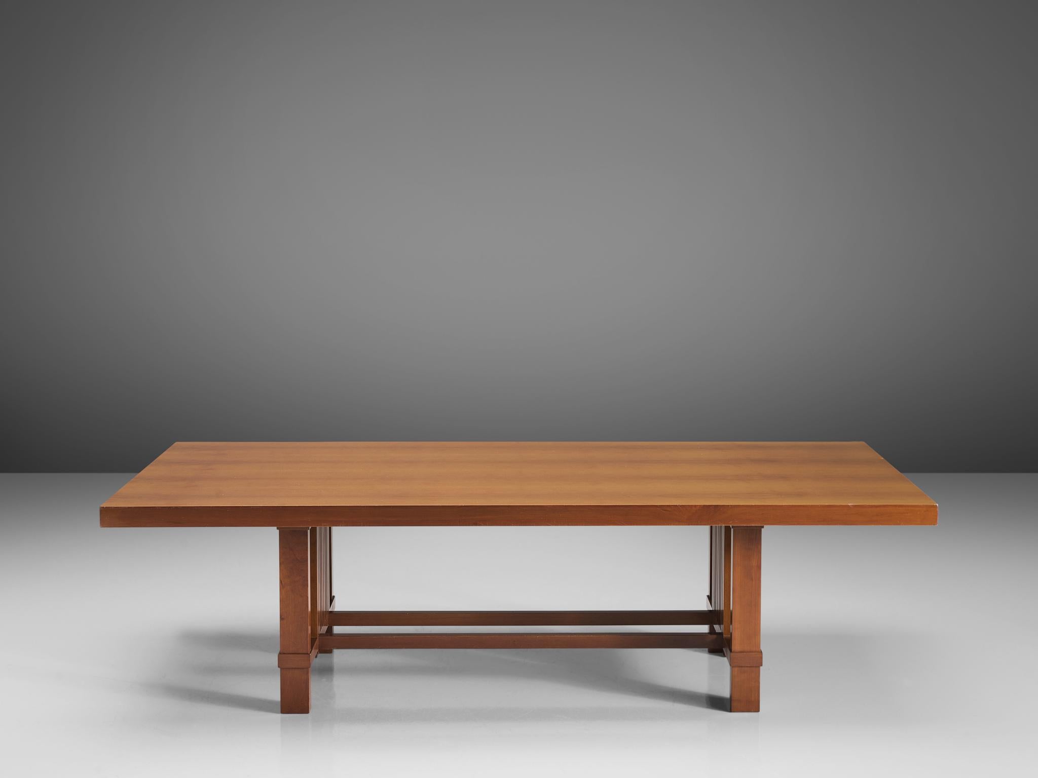 Frank Lloyd Wright 'Taliesin' 608 Dining Table in Cherry In Good Condition In Waalwijk, NL