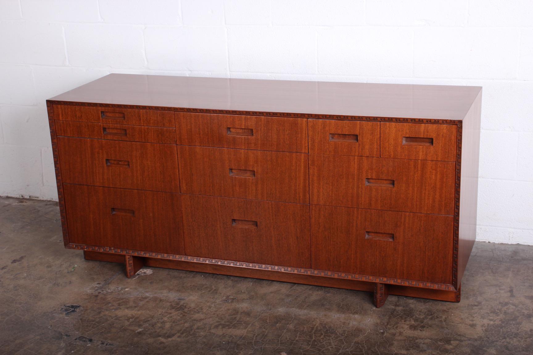 Frank Lloyd Wright 'Taliesin' Cabinet / Hutch In Good Condition In Dallas, TX