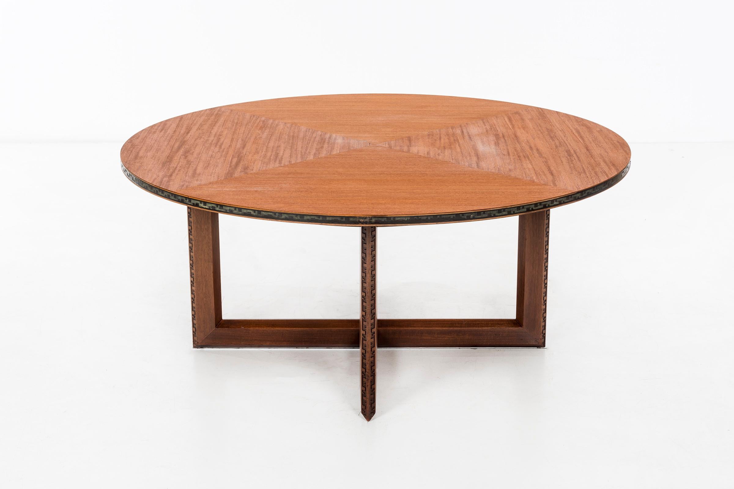 henredon round dining table