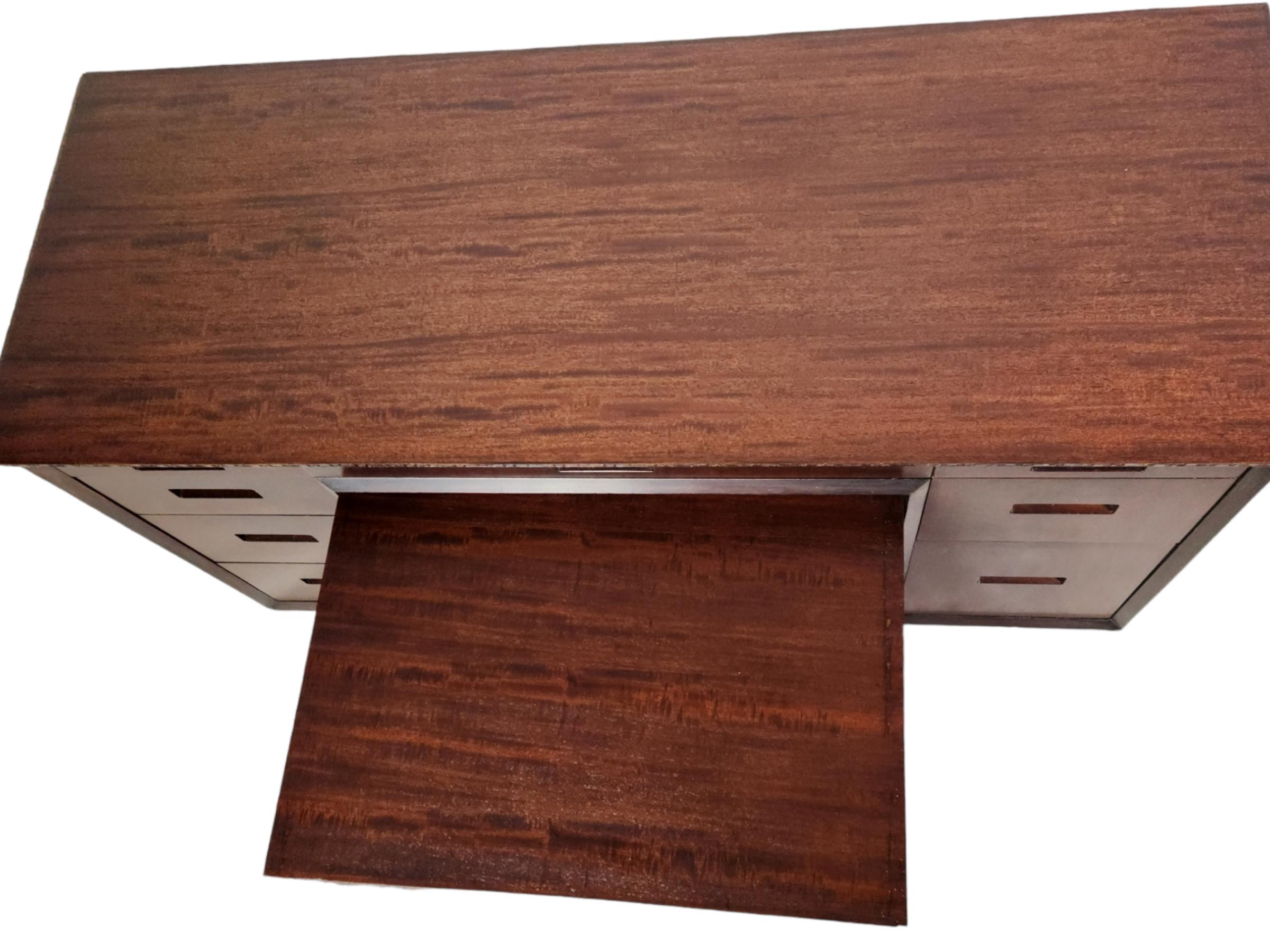 Carved Frank Lloyd Wright Taliesin Mahogany Desk +Typing Table Heritage Henredon, 1955 For Sale