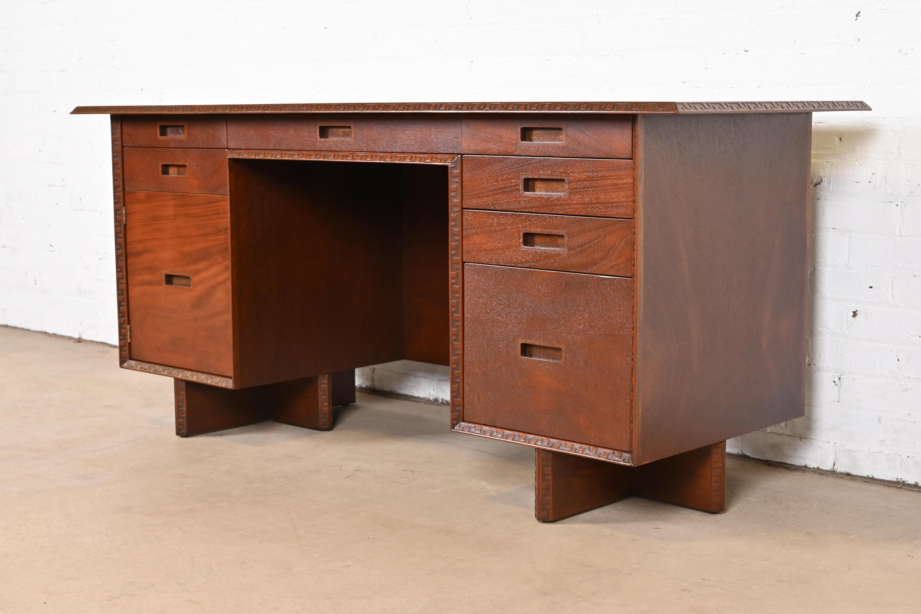 Frank Lloyd Wright Taliesin Mahogany Double Pedestal Executive Desk, Restored In Good Condition For Sale In South Bend, IN