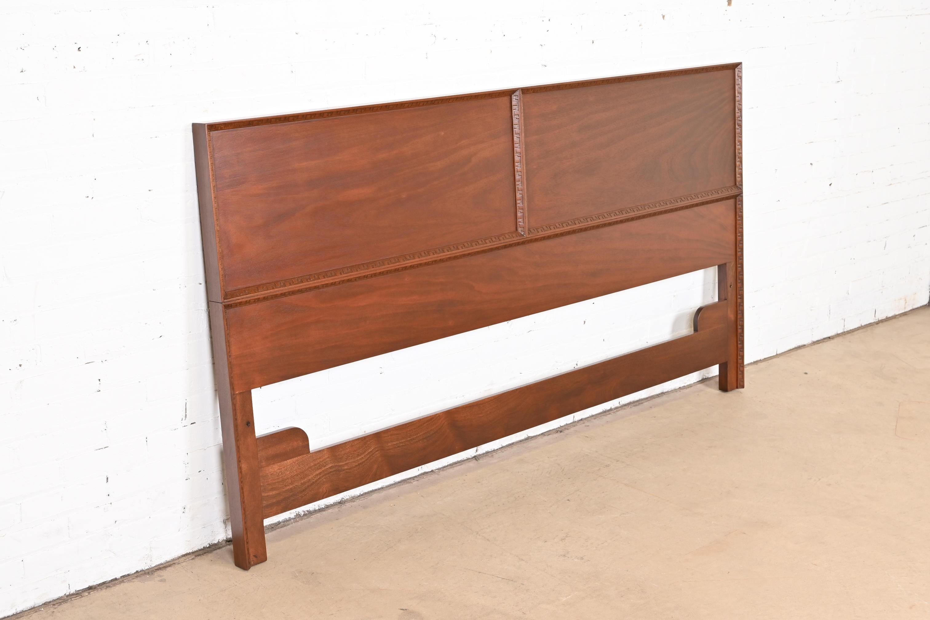 Frank Lloyd Wright Taliesin Mahogany King Size Headboard, Newly Refinished In Good Condition For Sale In South Bend, IN