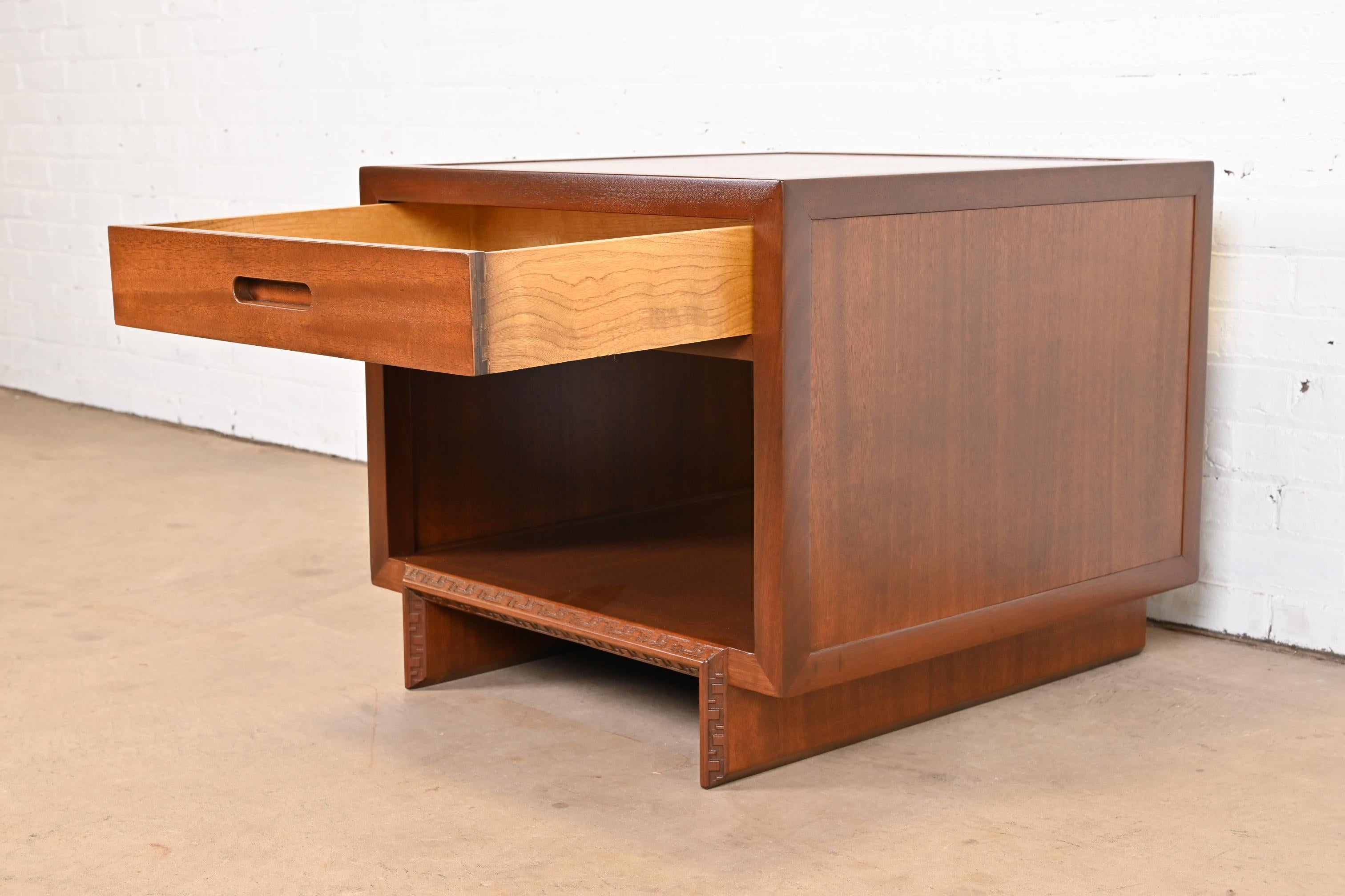 Frank Lloyd Wright Taliesin Mahogany Nightstand or Side Table, Newly Restored 3