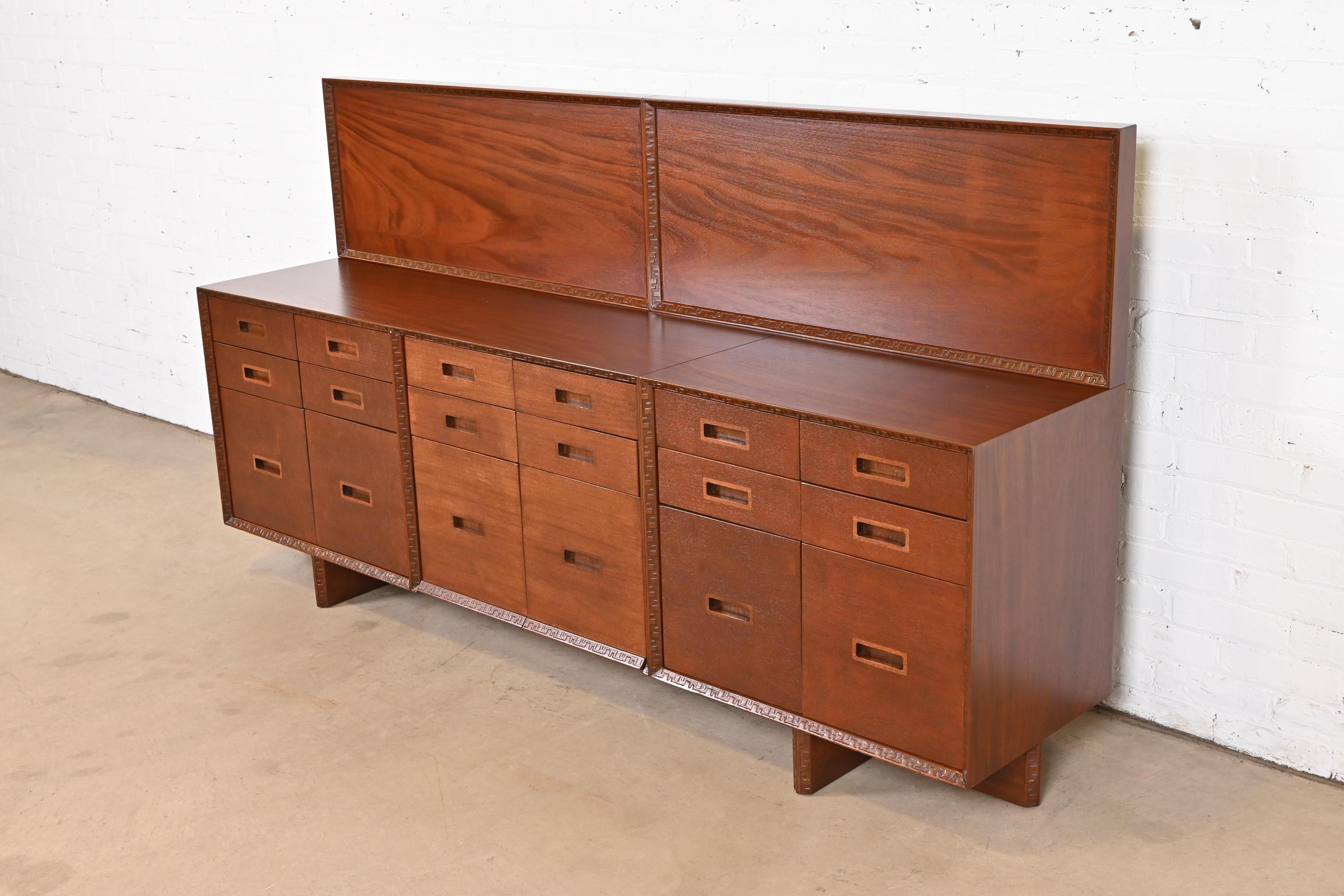 Frank Lloyd Wright Taliesin Mahogany Sideboard Credenza, Newly Restored In Good Condition For Sale In South Bend, IN