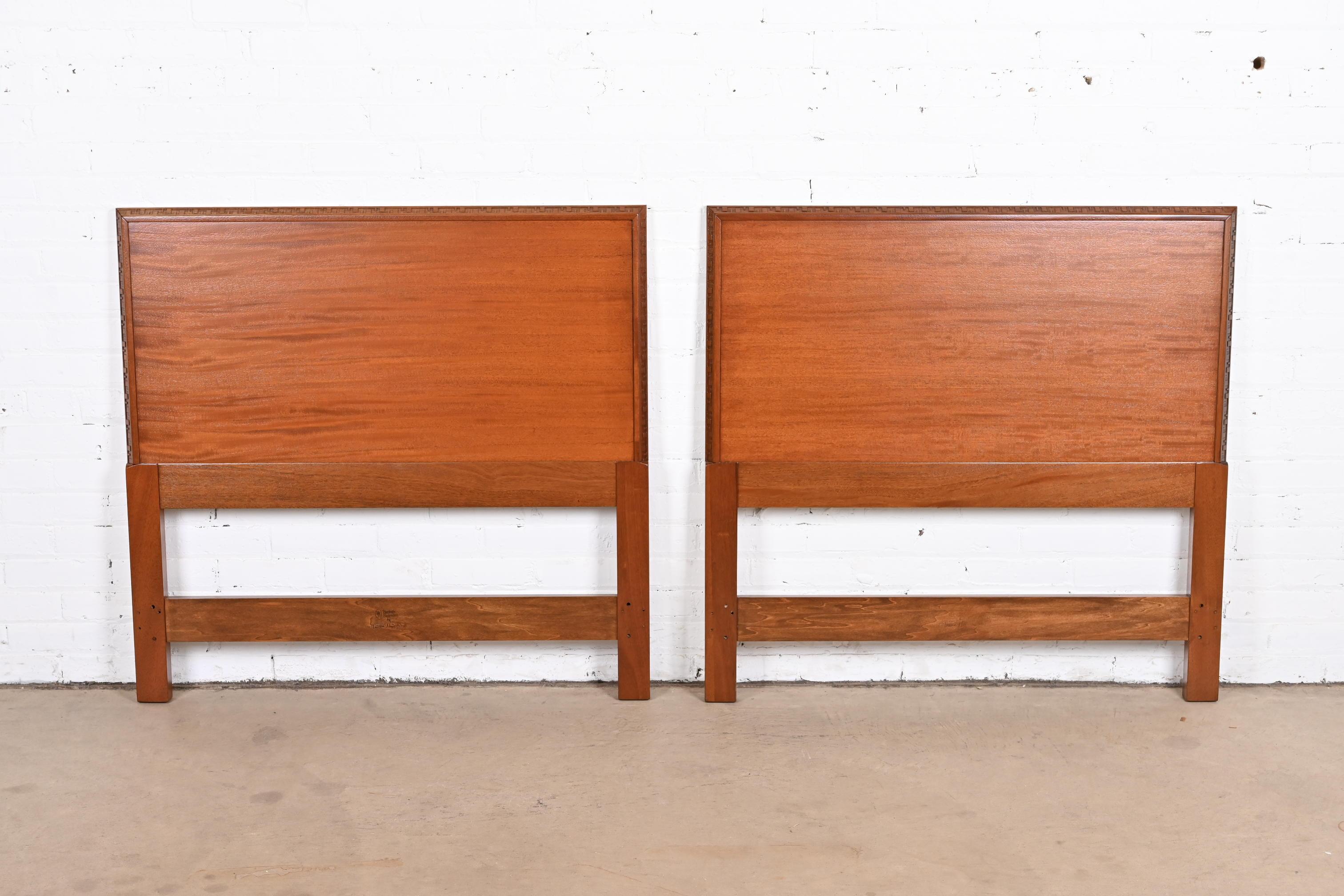 Frank Lloyd Wright Taliesin Mahogany Twin Headboard, Newly Restored For Sale 4