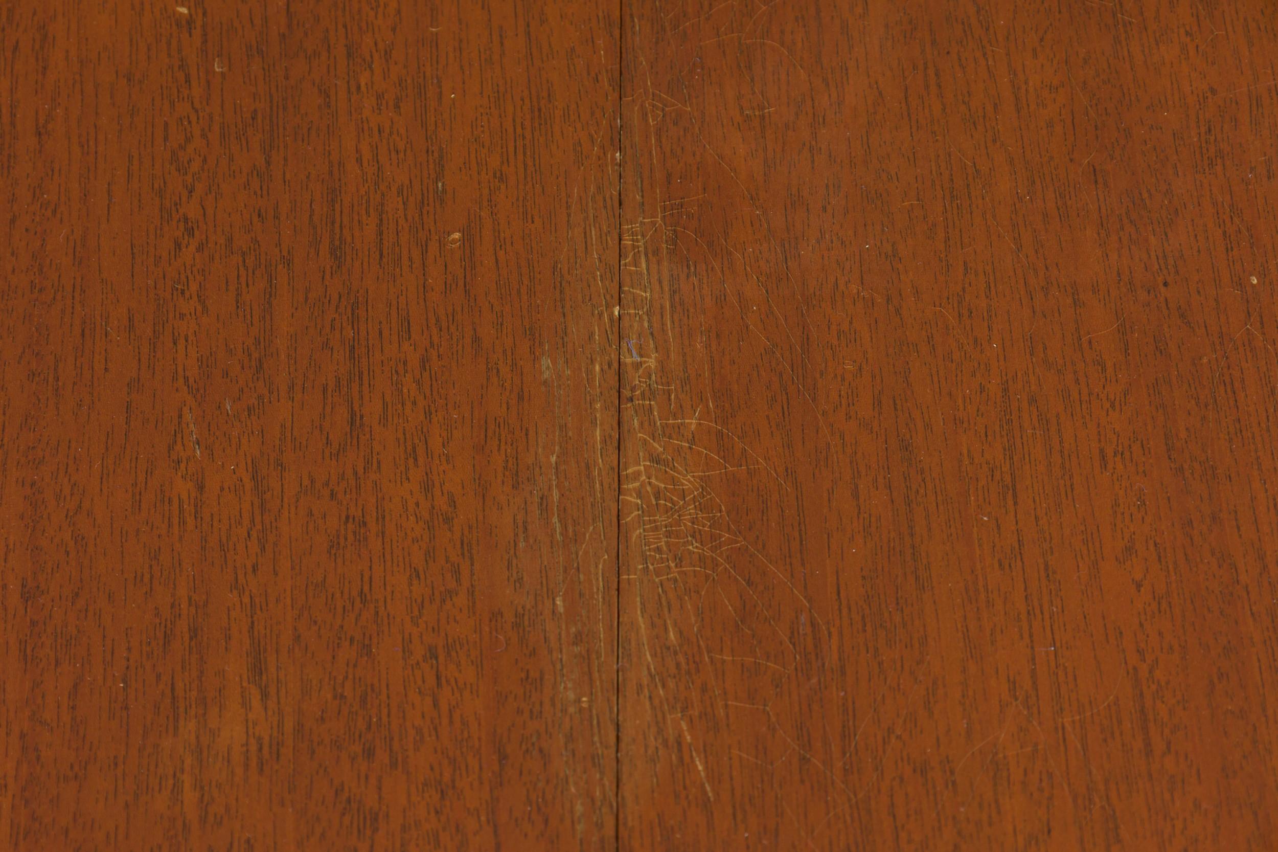 Acajou Frank Lloyd Wright Taliesin Mid-Century American Mahogany Extension Dining Table en vente