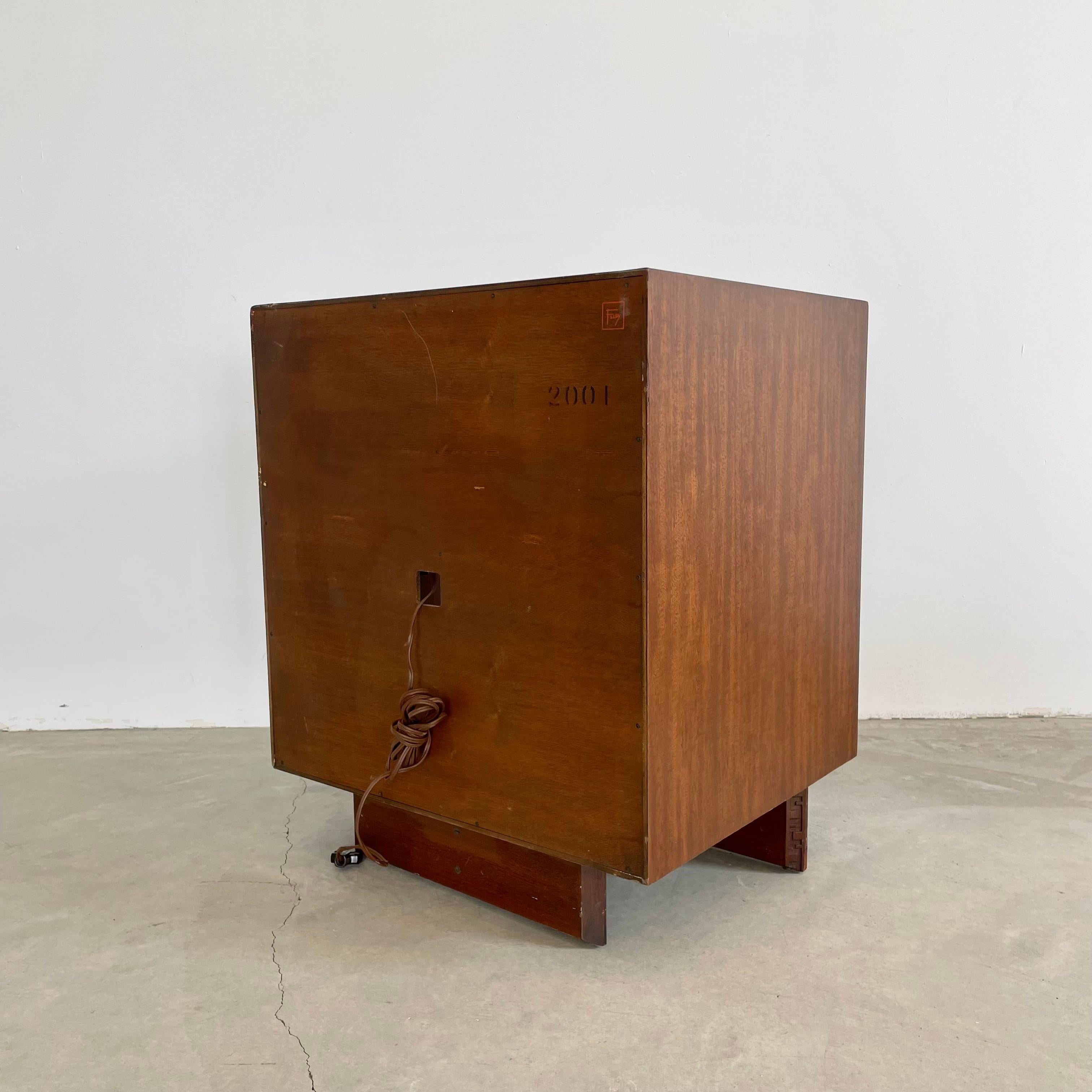 Frank Lloyd Wright “Taliesin” Nightstand/Side Table for Heritage-Henredon, 1955 For Sale 1