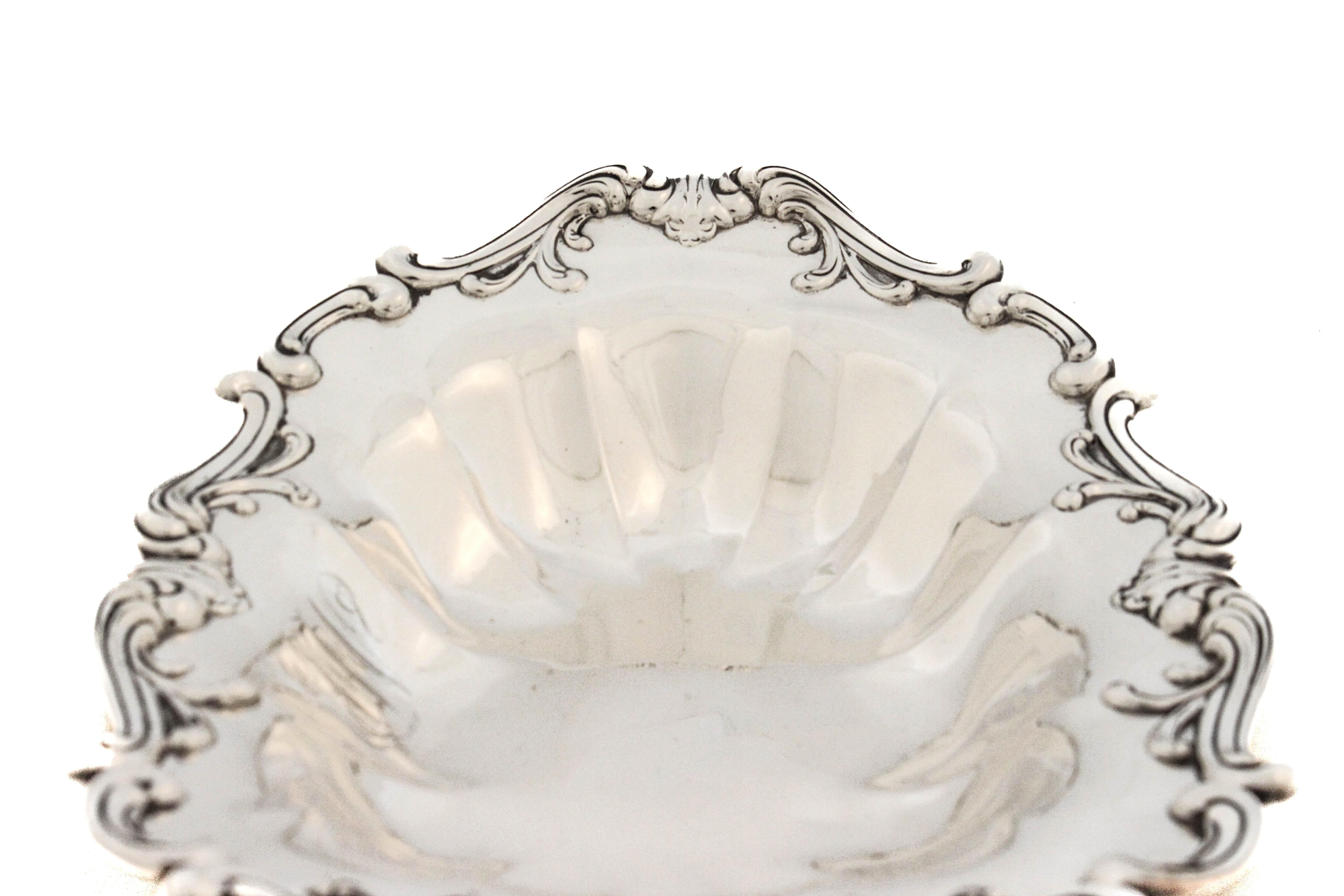 Frank M. Whiting Sterling Silver Brotkorb im Zustand „Hervorragend“ im Angebot in Brooklyn, NY