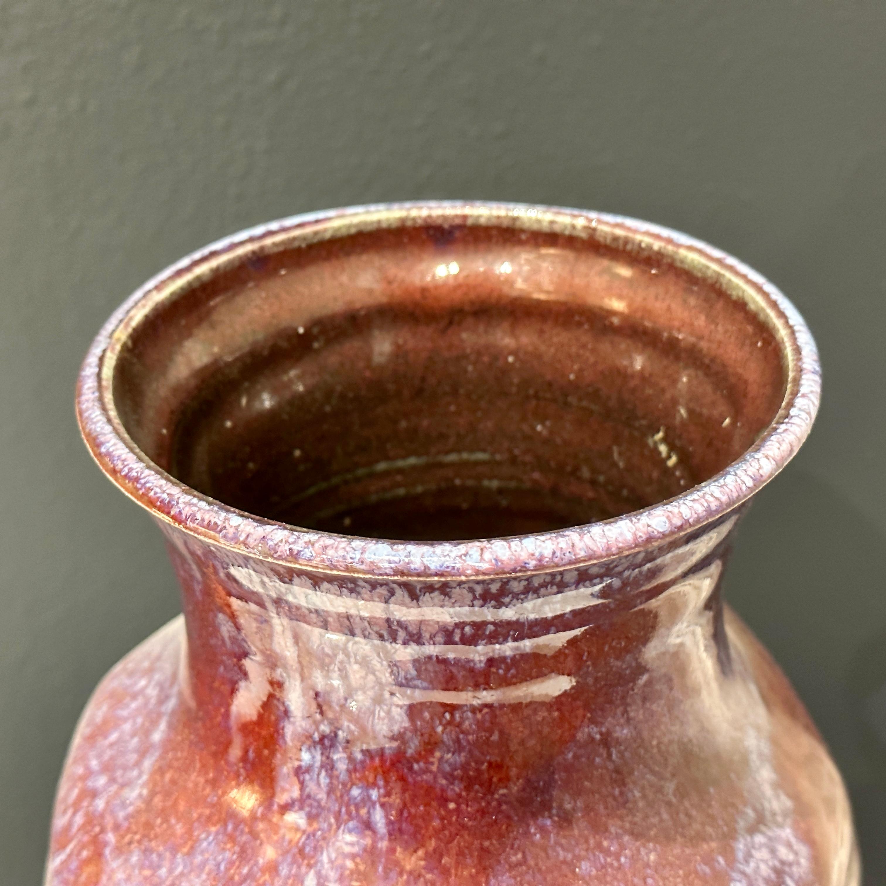 American Frank Matranga Manhattan Beach California Pottery Spiral Design Vase ca 1970s For Sale