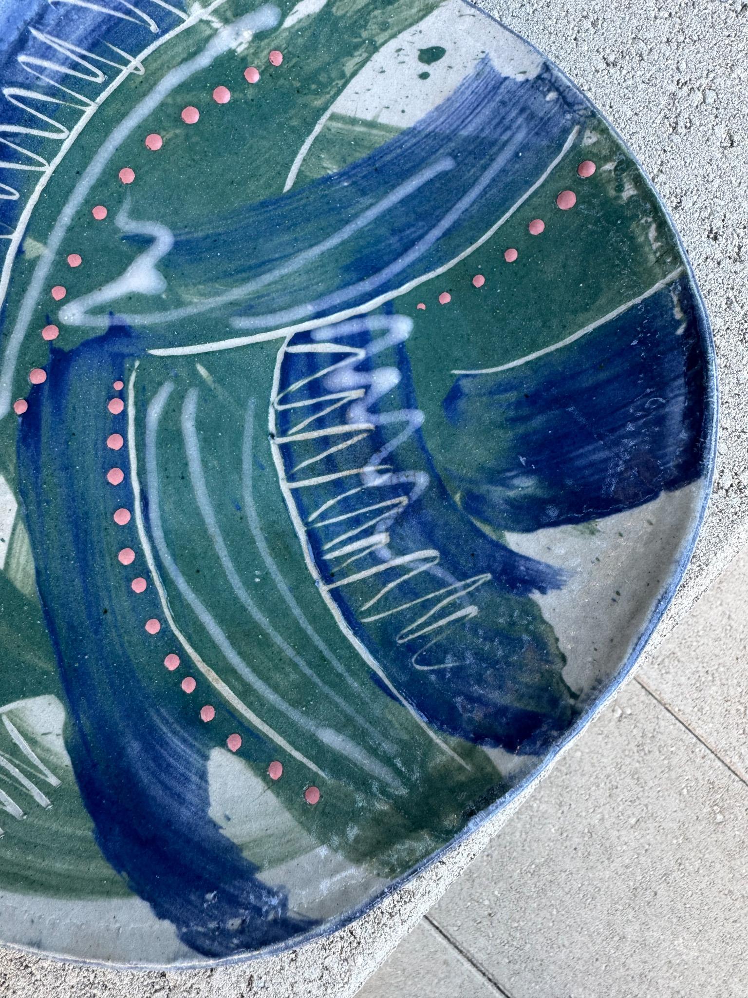 Frank Matranga Signed Ceramic Charger, California, 20th Century For Sale 1