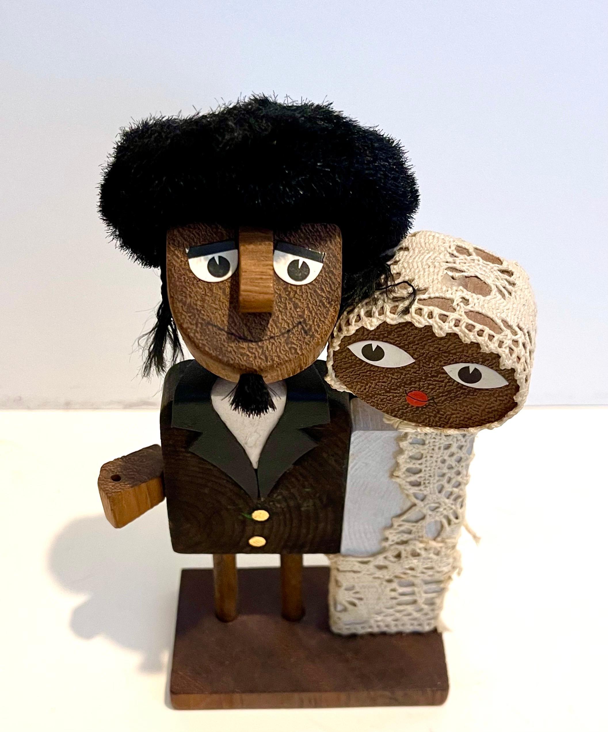 Seltene Vintage Hasidic Hochzeit Jerusalem Holz Judaica Kunstskulptur Frank Meisler, Judaica im Angebot 2