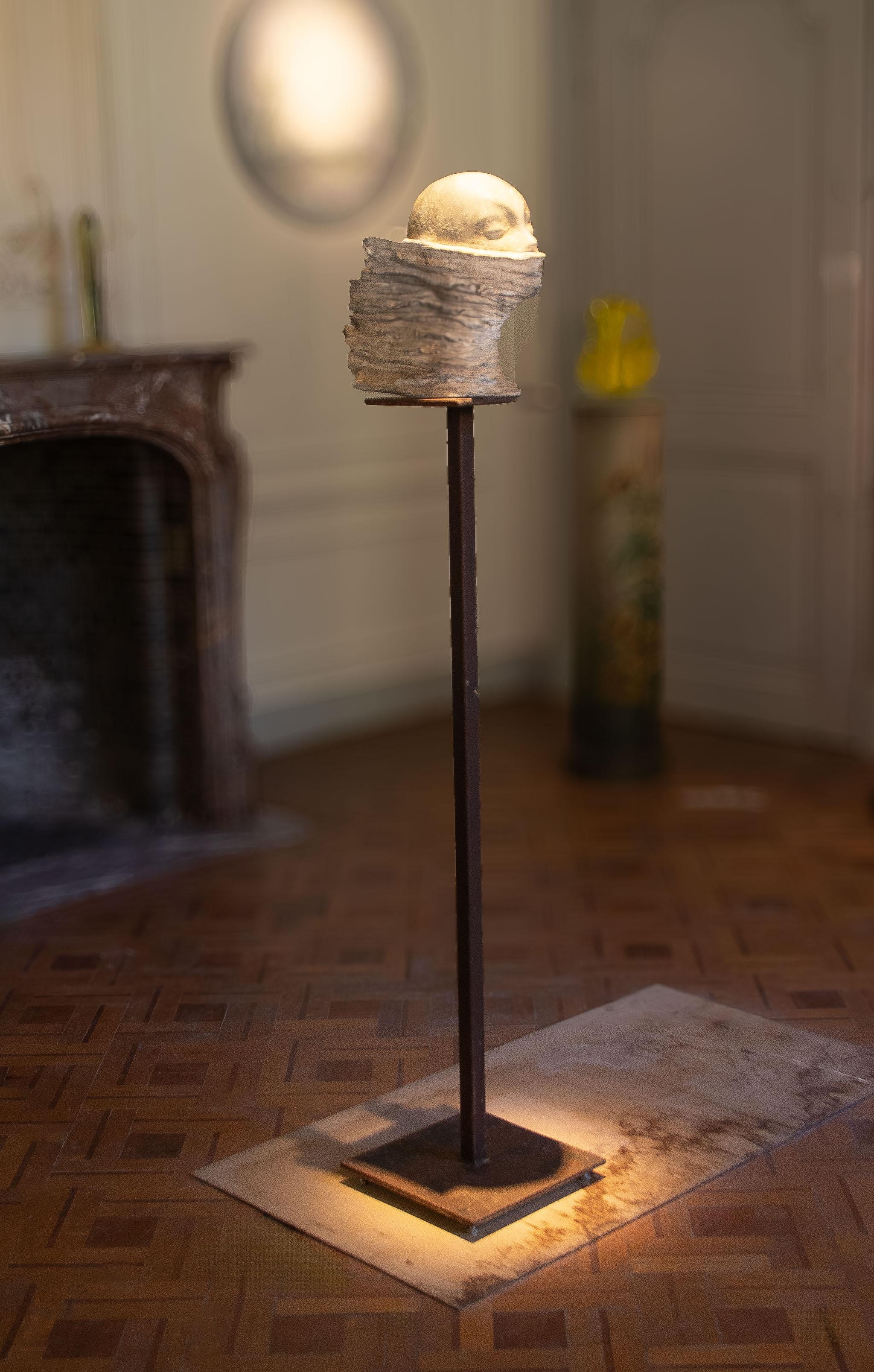 Bronze head artwork, called 'Unspoken words' - Sculpture by Frank Mortier