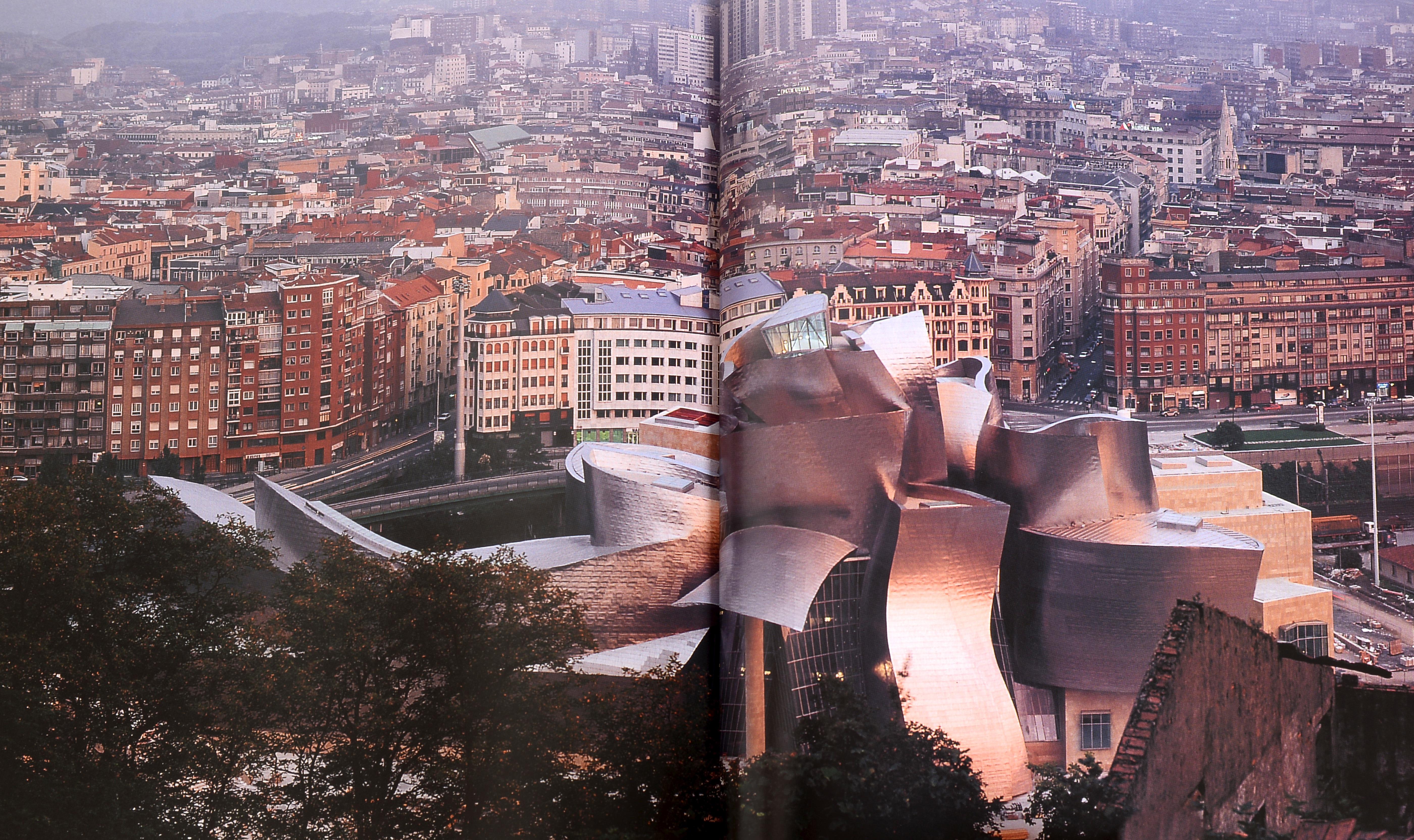 Spanish Frank O.Gehry, Guggenhiem Museum Bilbao, 1st Ed For Sale
