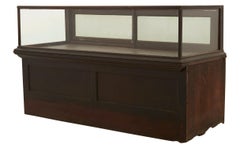 Frank Rieder & Sons Display Case with Mirrored Back Panels