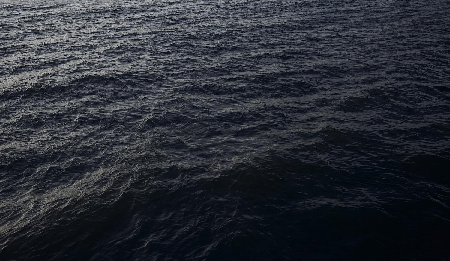Seascape XIII - fotografia astratta su larga scala di un paesaggio marino monocromatico