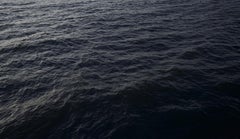 Seascape XIII - fotografia astratta su larga scala di un paesaggio marino monocromatico