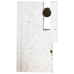 Frank Sculpture in Acid-treated Ostuni Travertine by Dainelli Studio Atelier