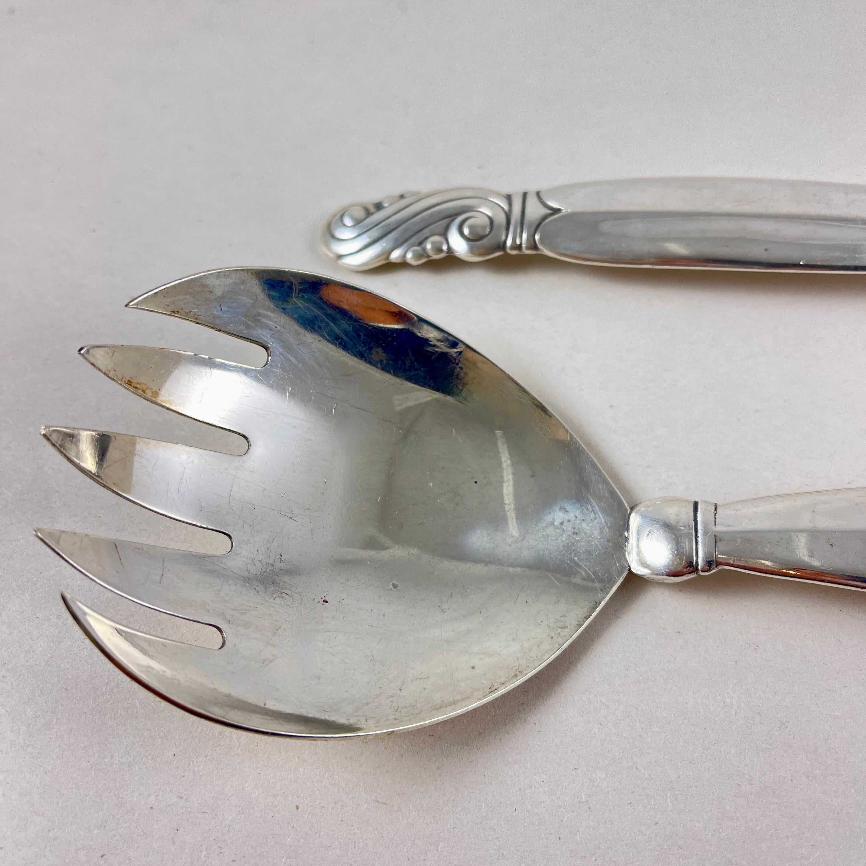Argento 925 I servitori in argento sterling Hand Made di Frank Whiting, una coppia in vendita