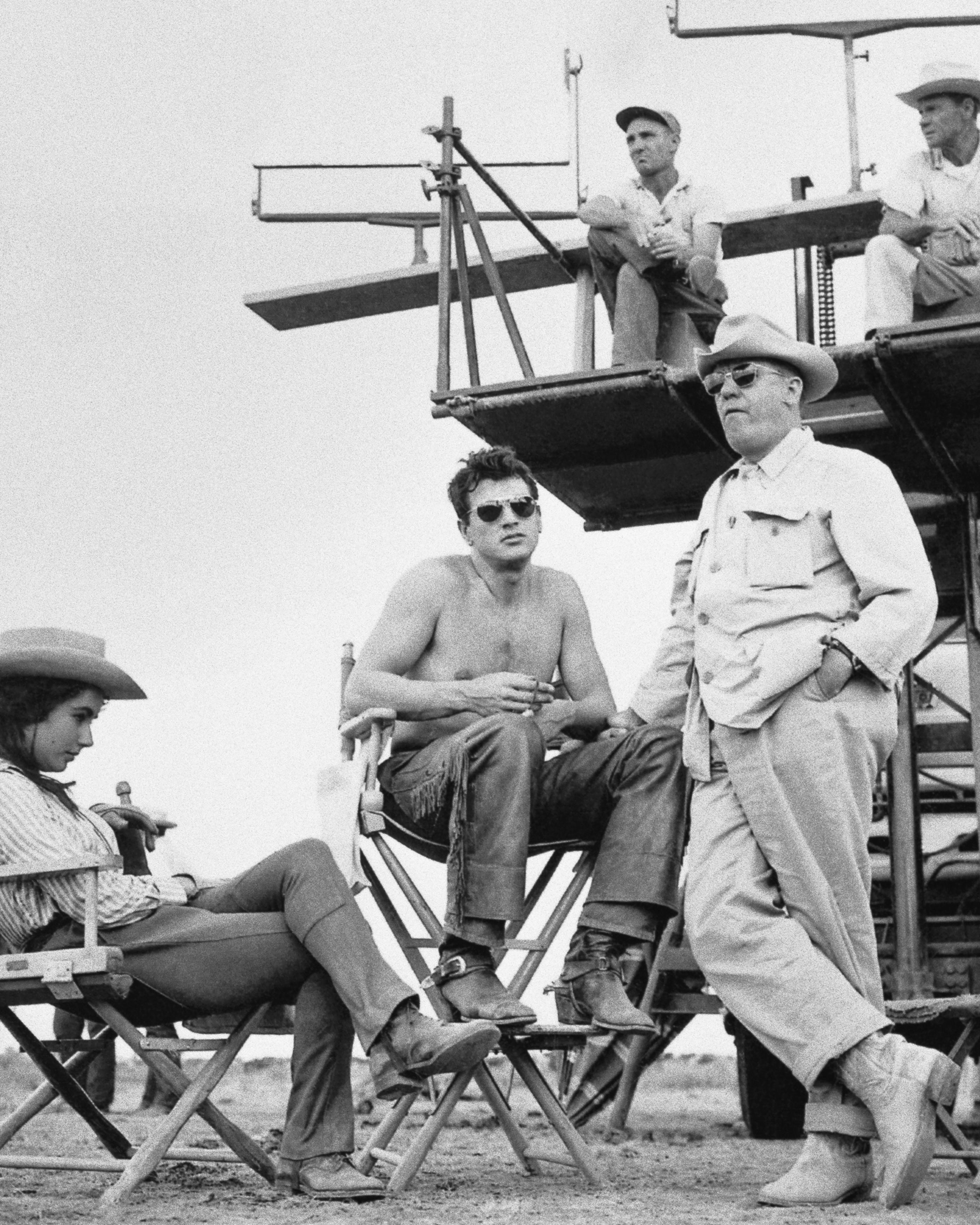 Elizabeth Taylor, Rock Hudson, and George Stevens on the Set of Giant 20" x 24" 