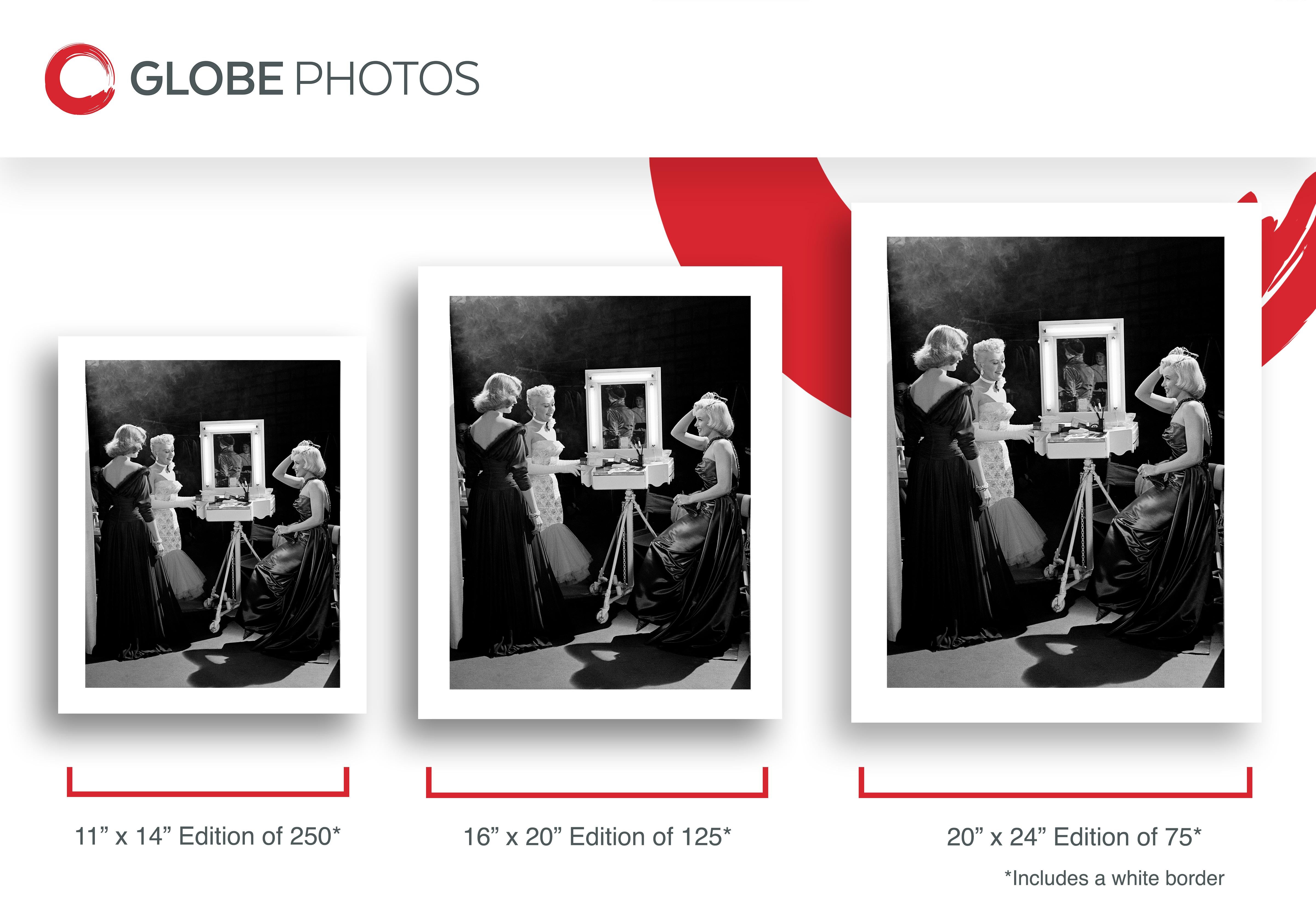 Lauren Bacall, Betty Grable et Marilyn Monroe : « How to Marry a Millionaire » - Contemporain Photograph par Frank Worth