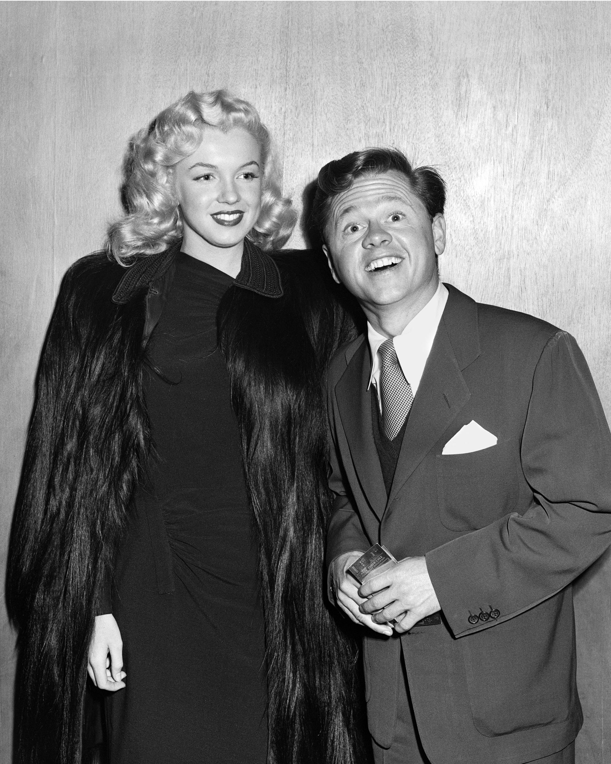 Frank Worth Black and White Photograph - Marilyn Monroe and Mickey Rooney