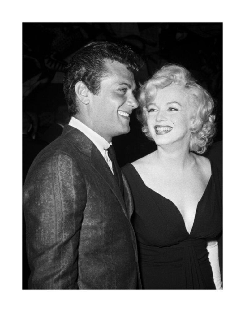 Frank Worth Portrait Photograph - Marilyn Monroe and Tony Curtis