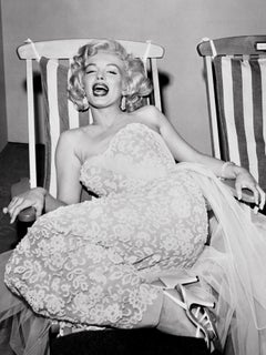 Marilyn Monroe in Deckchair 16" x 20" Edition of 125