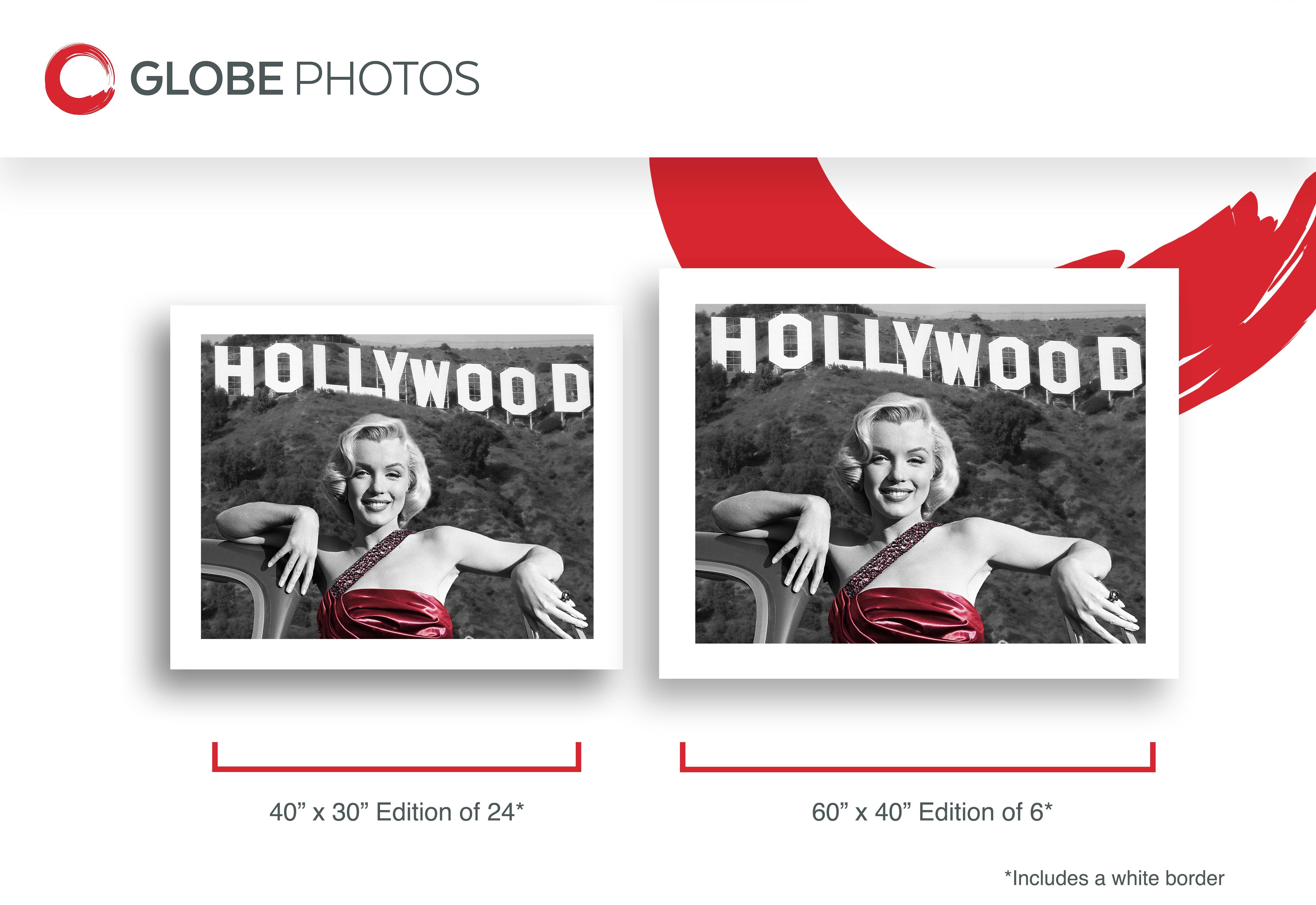 Marilyn Monroe a Hollywood - Color Photograph Nero di Frank Worth