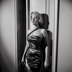 Marilyn Monroe on the Set of "How to Marry a Millionaire" 20" x 20" 