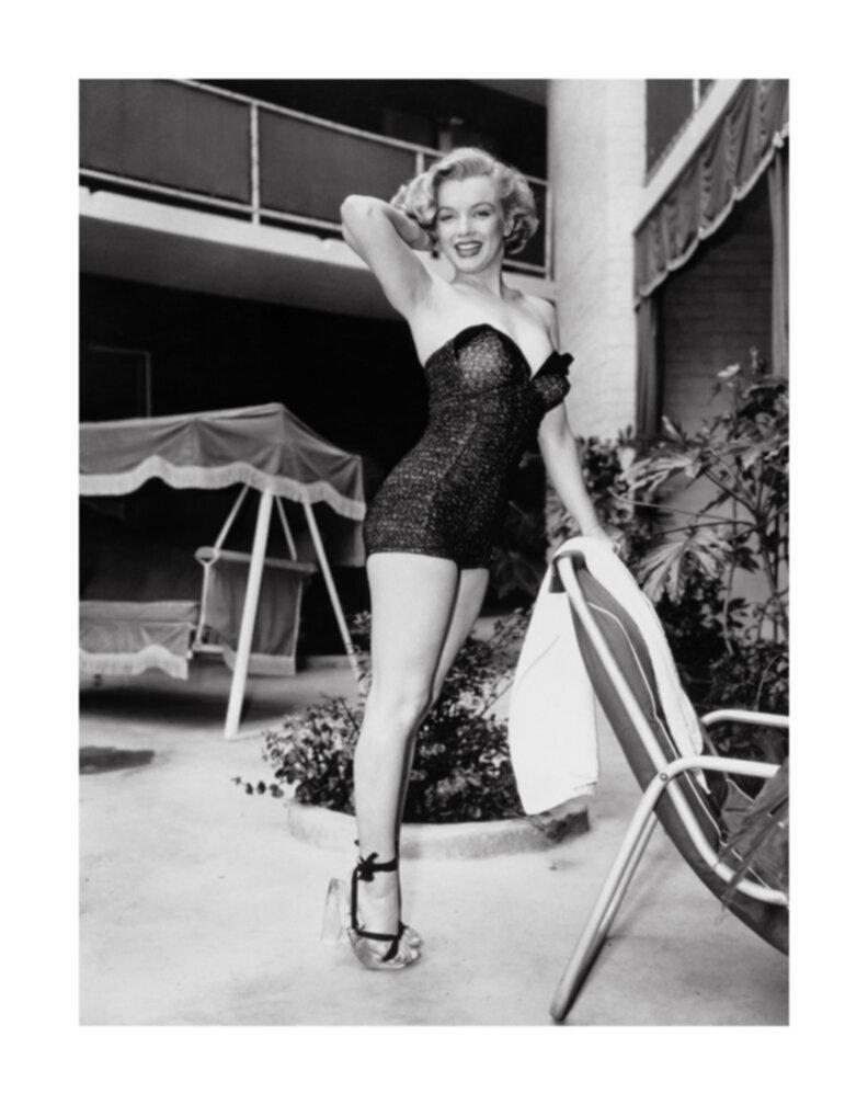 Frank Worth Black and White Photograph - Marilyn Monroe Poolside Glamour