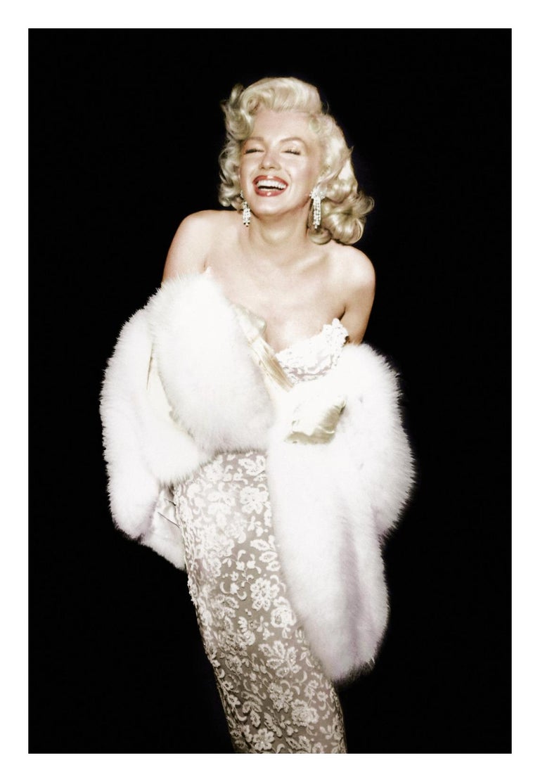 Marilyn Monroe Smiling in Jewels 20