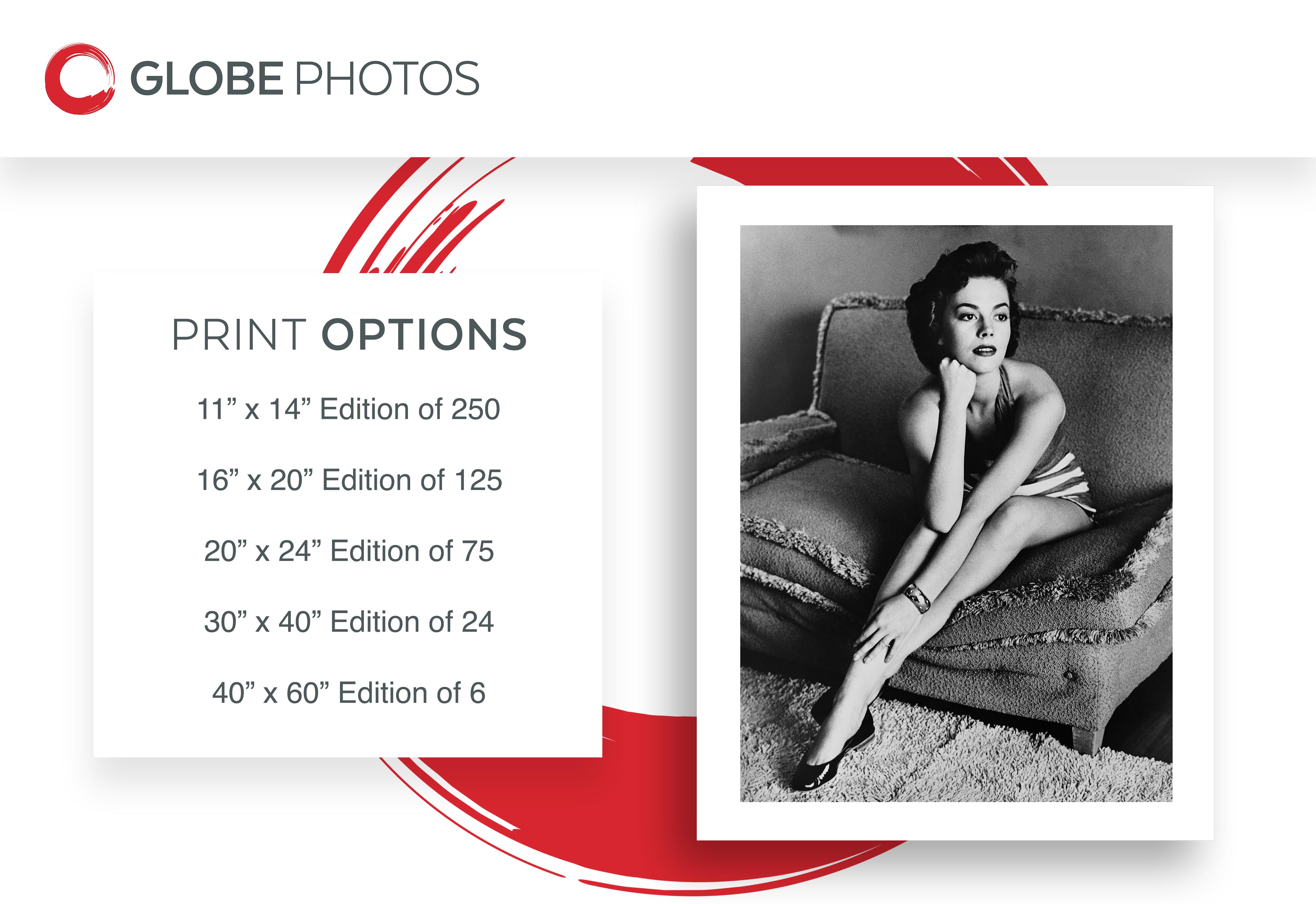 Natalie Wood Classic Porträt – Photograph von Frank Worth