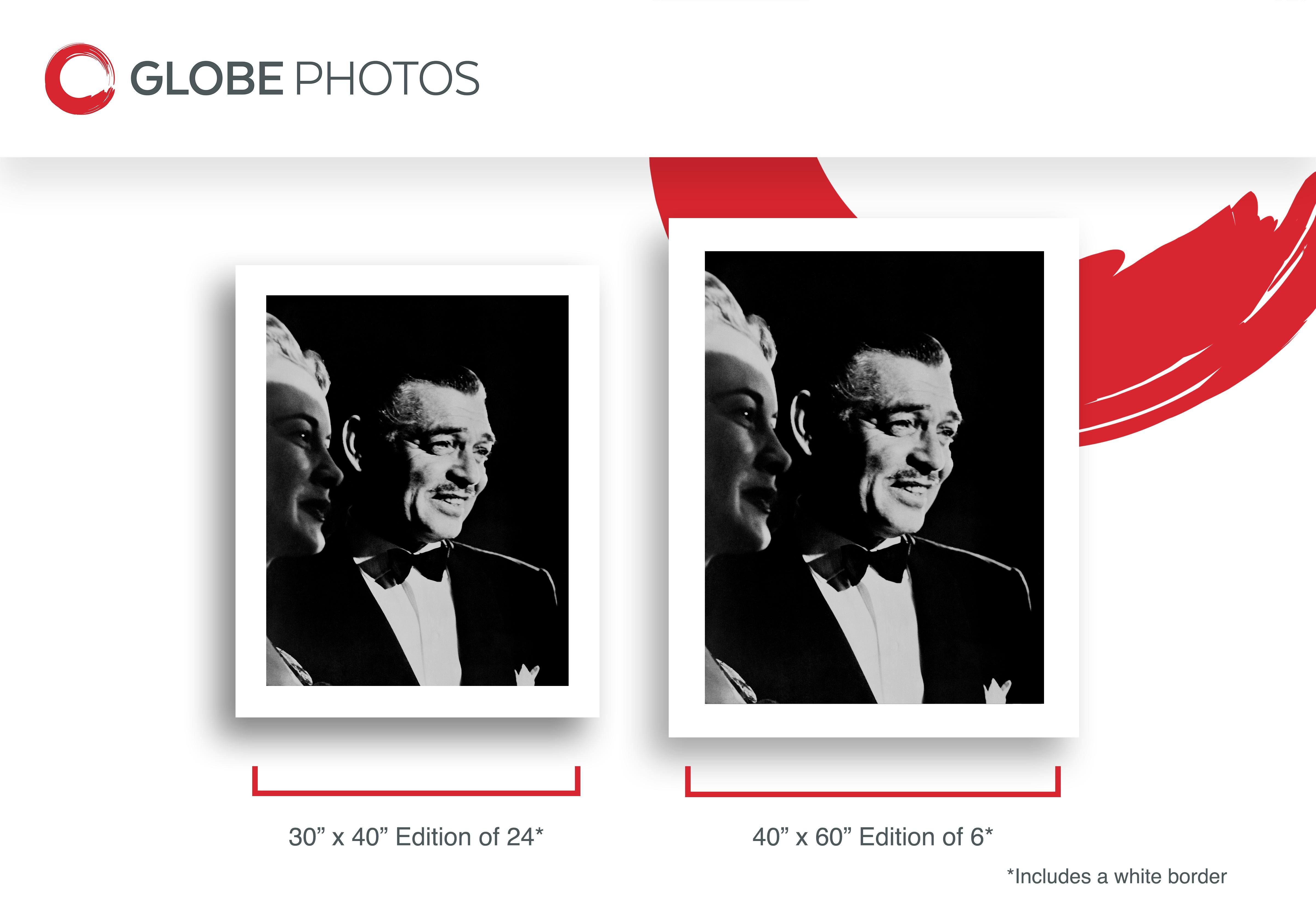 Lo splendido Clark Gable agli Academy Awards - Portrait Photograph Nero di Frank Worth