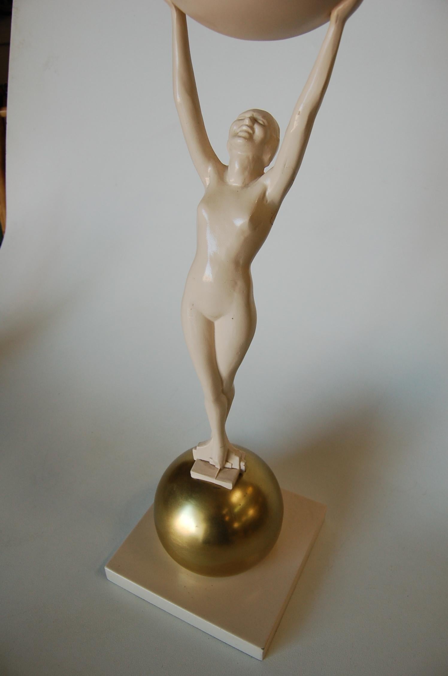 Frankart-Style White Enameled Nude Figure Sculptural Brass Floor Standing Lamp In Excellent Condition In Van Nuys, CA