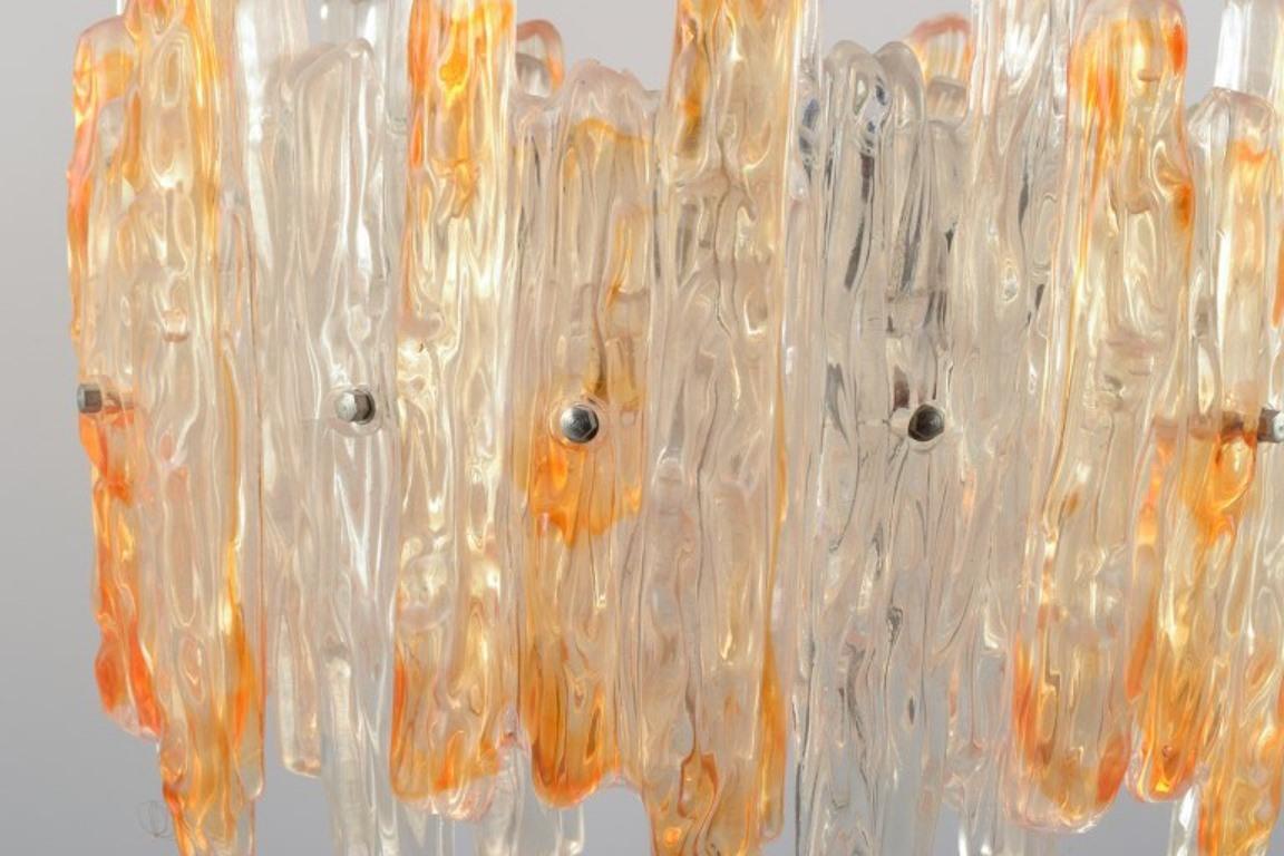Franken Kalmar, Deutschland. Eisglas-Pendelleuchte aus orangefarbenem und klarem Acrylglas.  im Angebot 1