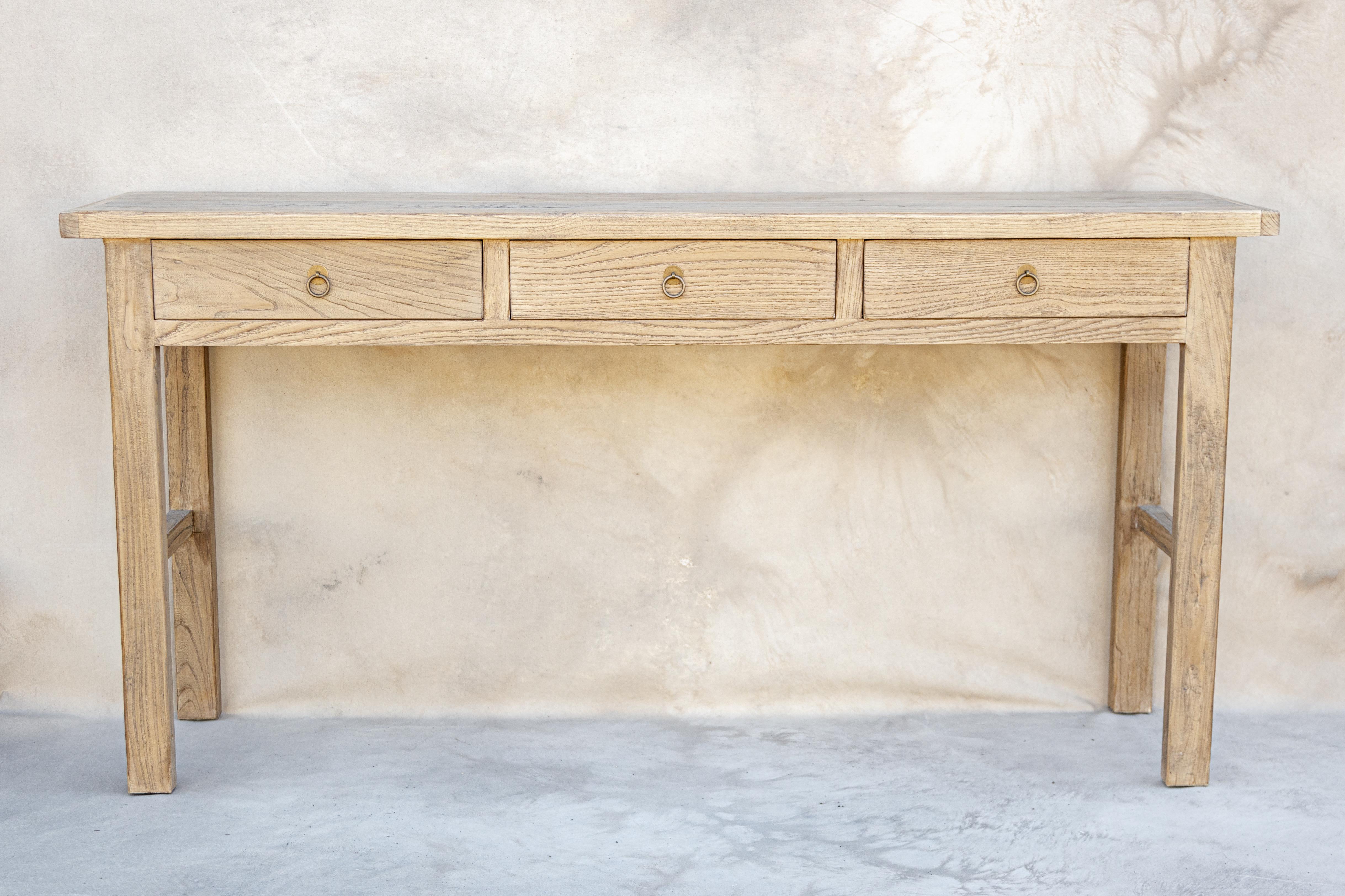 European Franklin console table For Sale